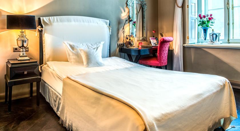 Hotel Telegraaf by null