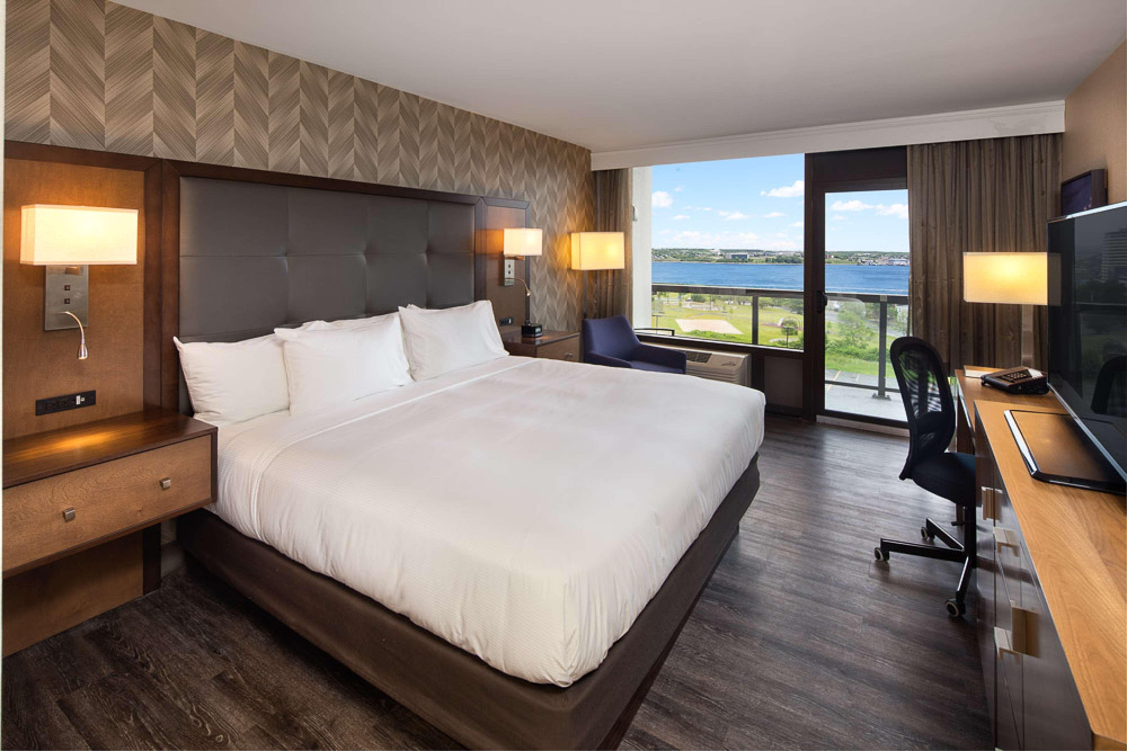 DoubleTree by Hilton Halifax Dartmouth by null