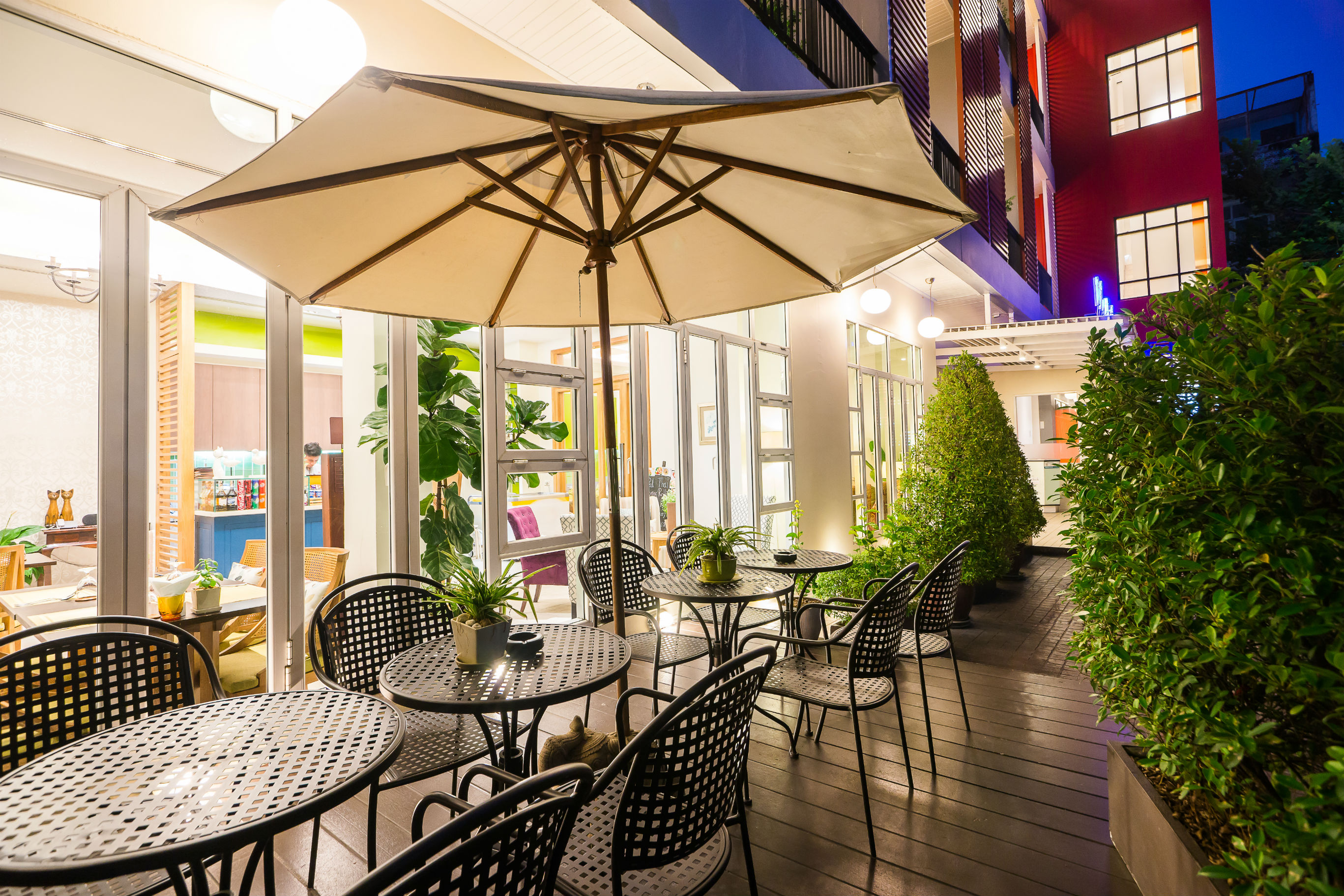 Hotel De Bangkok, Ratchathewi