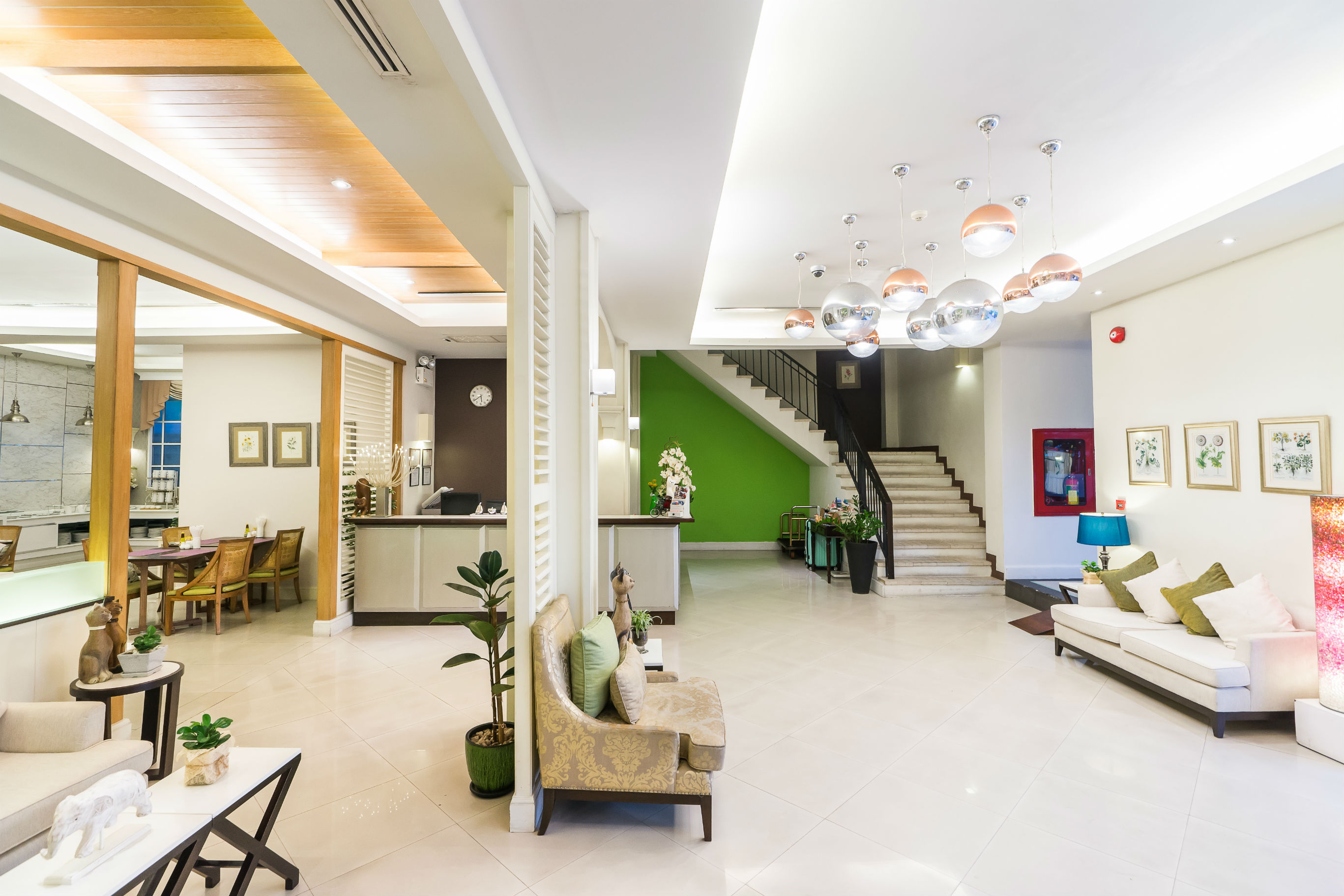 Hotel De Bangkok, Ratchathewi