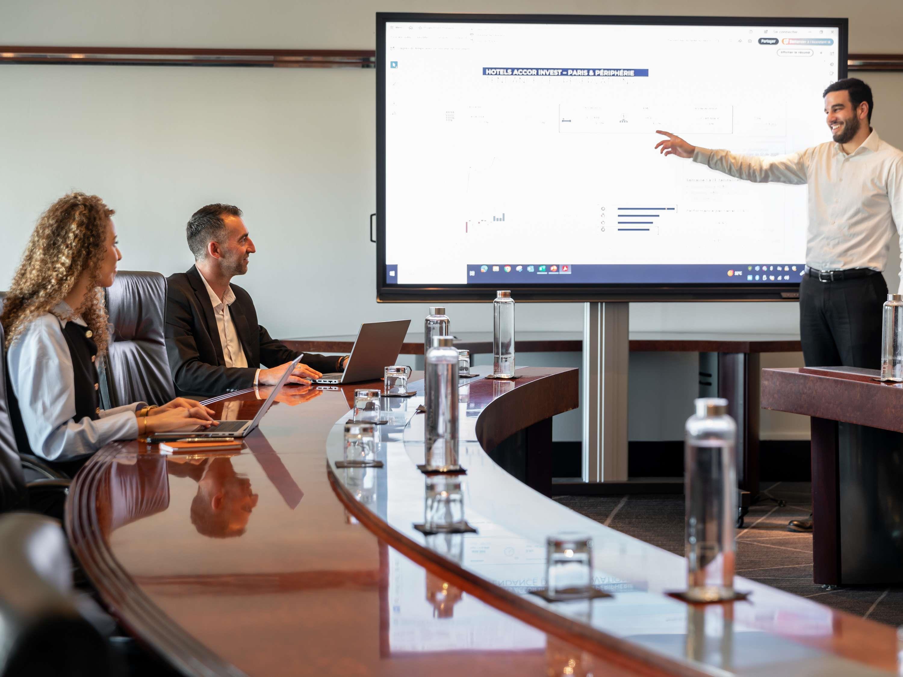 Hôtel Mercure Paris CDG Airport & Convention - photo