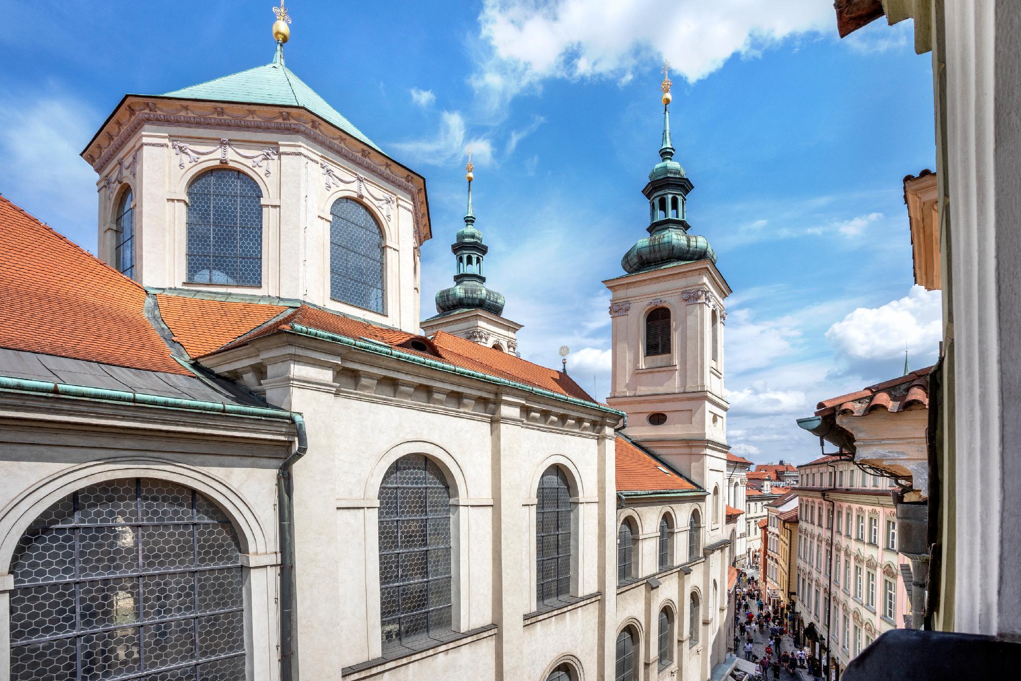 Hotel U Zlatého Stromu Prague by BHG - photo