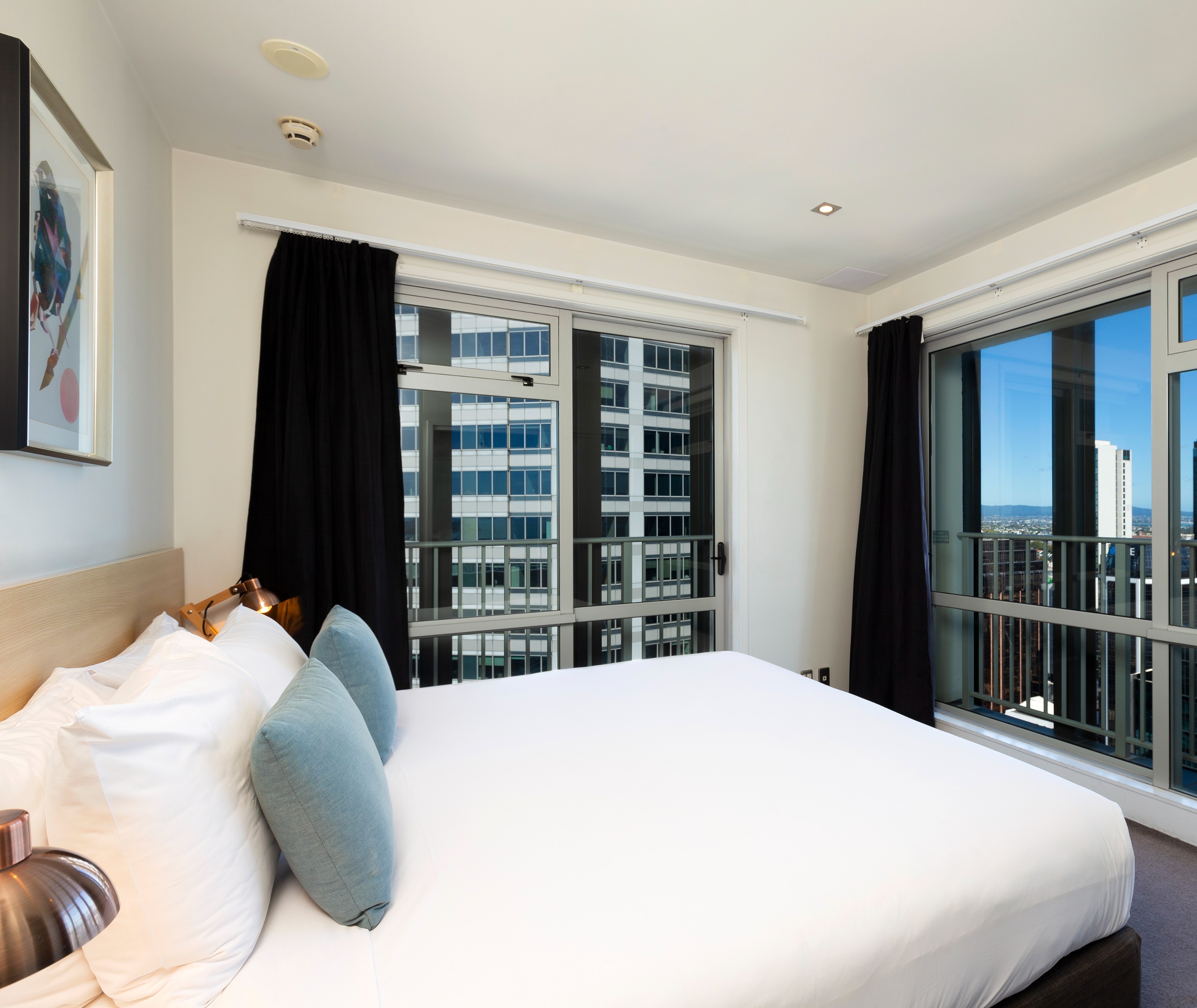 Auckland Harbour Suites
