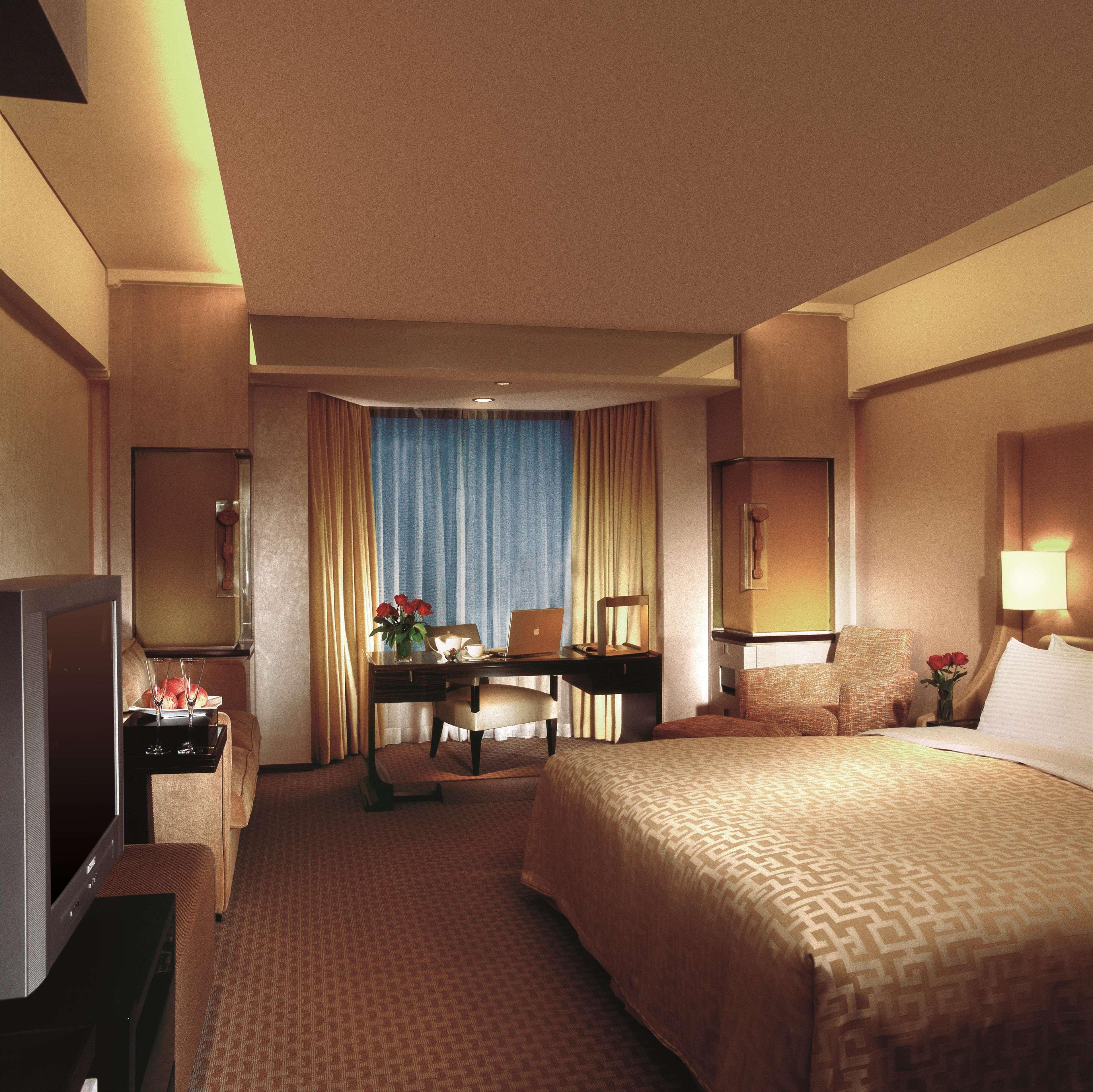 Shangri-La Hotel, Beijing by null
