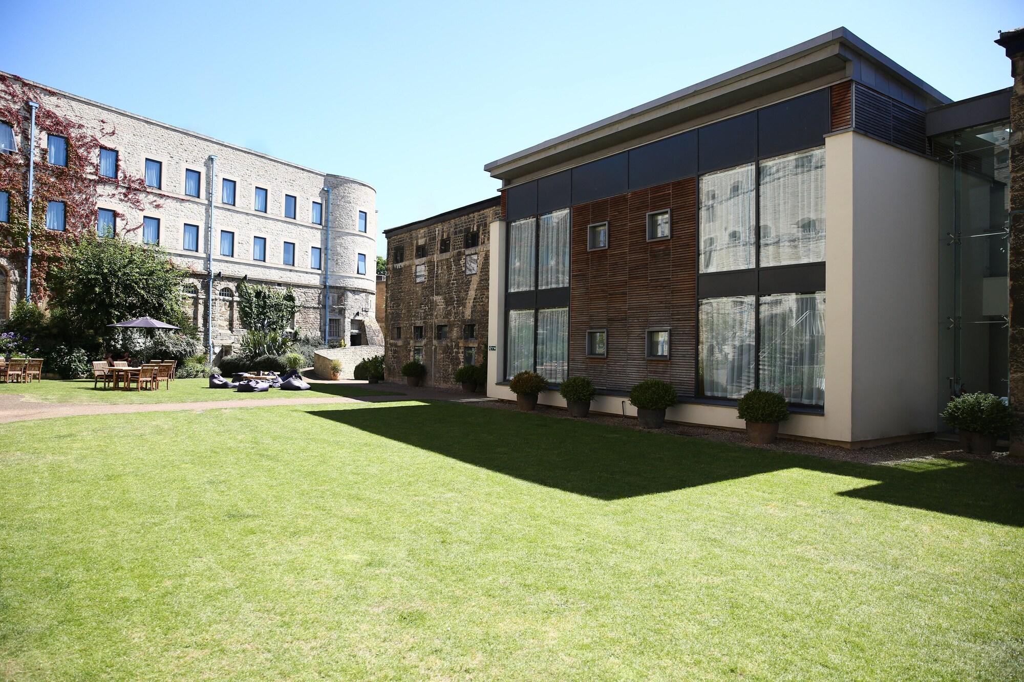 Malmaison Oxford by null