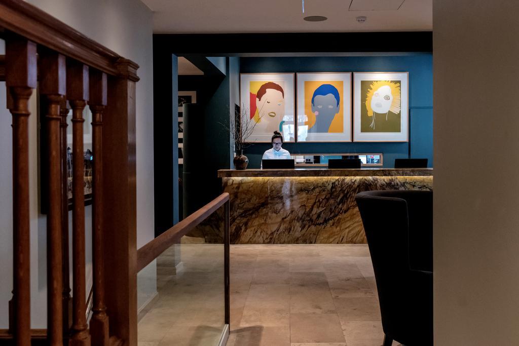 Old Bank Hotel, by The Oxford Collection by null