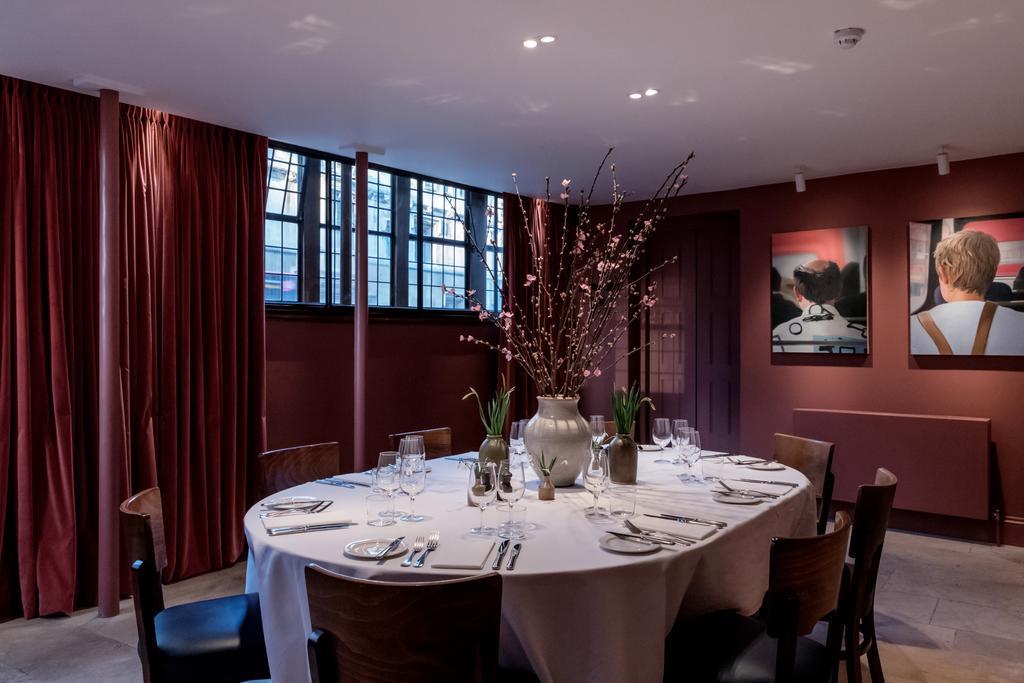 Old Bank Hotel by null