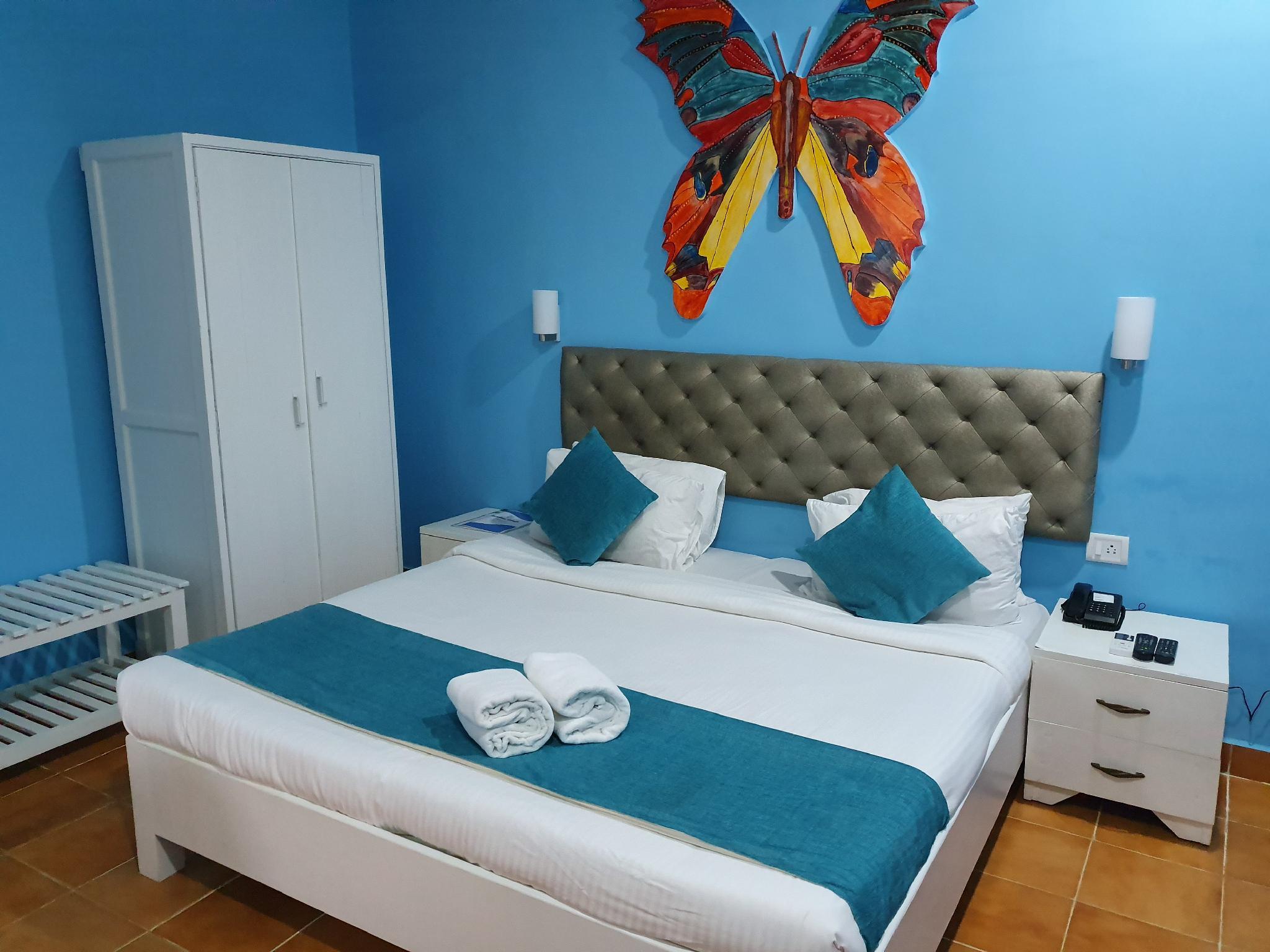 Paradise Village Beach Resort