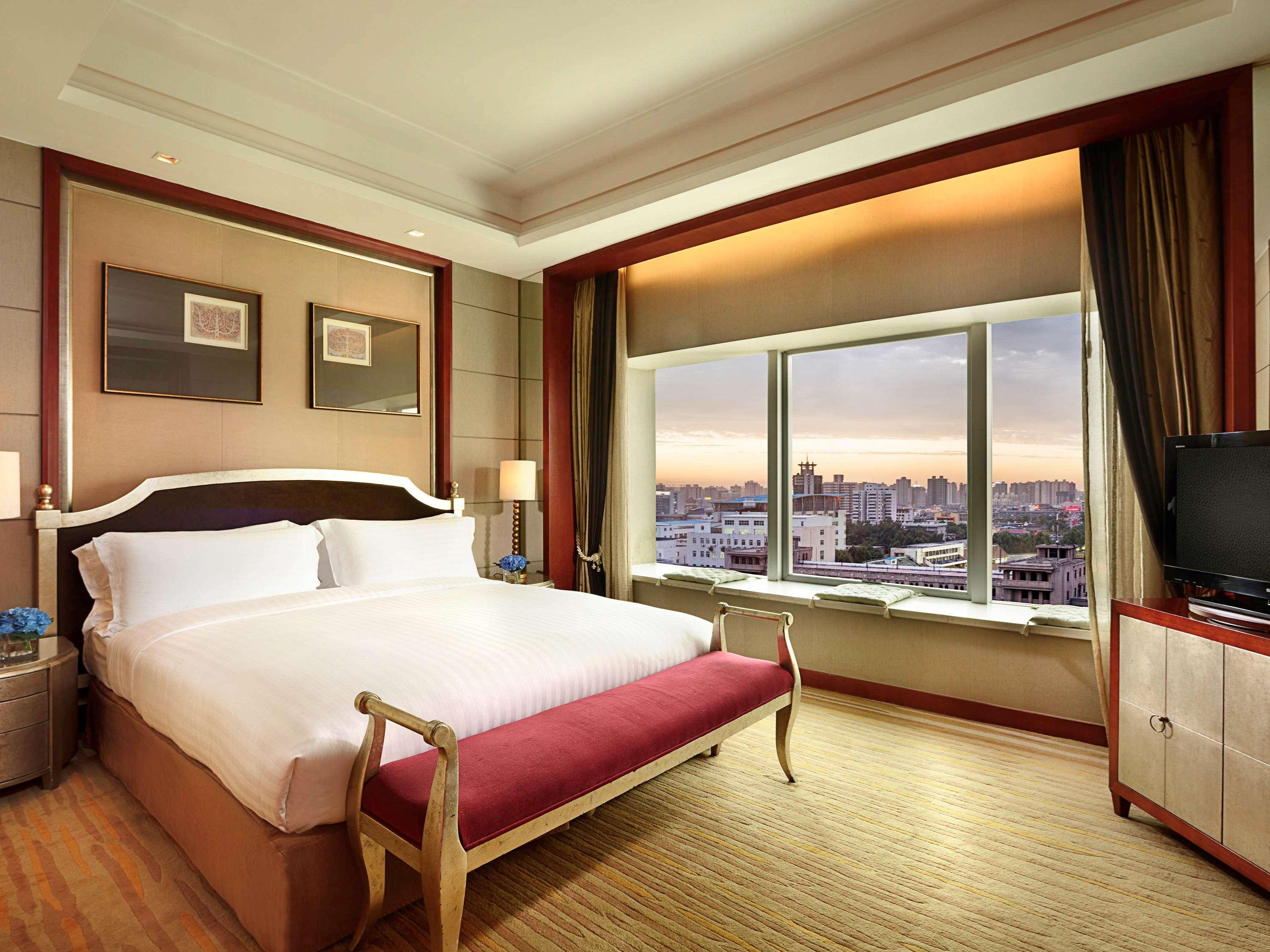 Sofitel Xian On Renmin Square by null