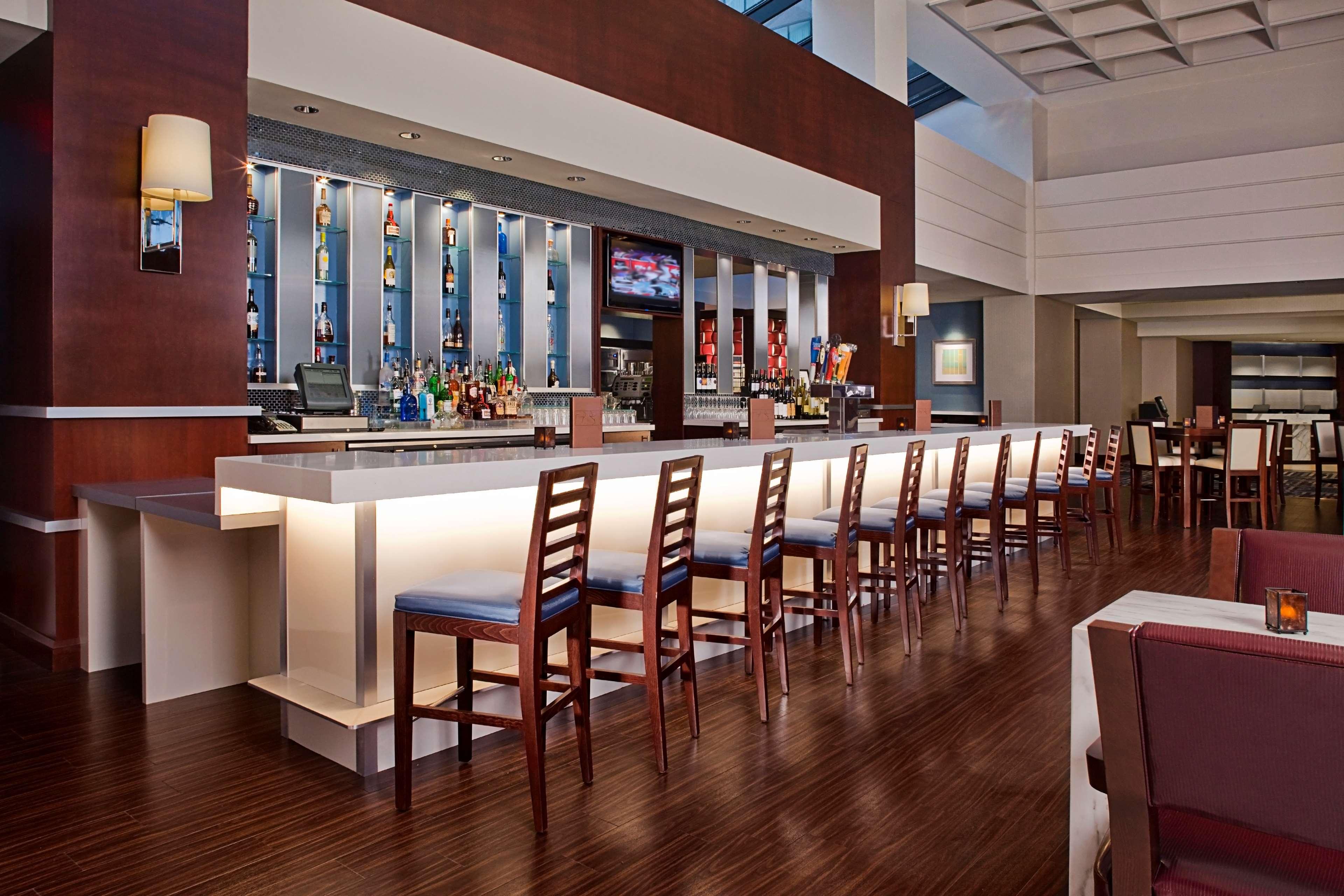 Hilton Fairfax by null