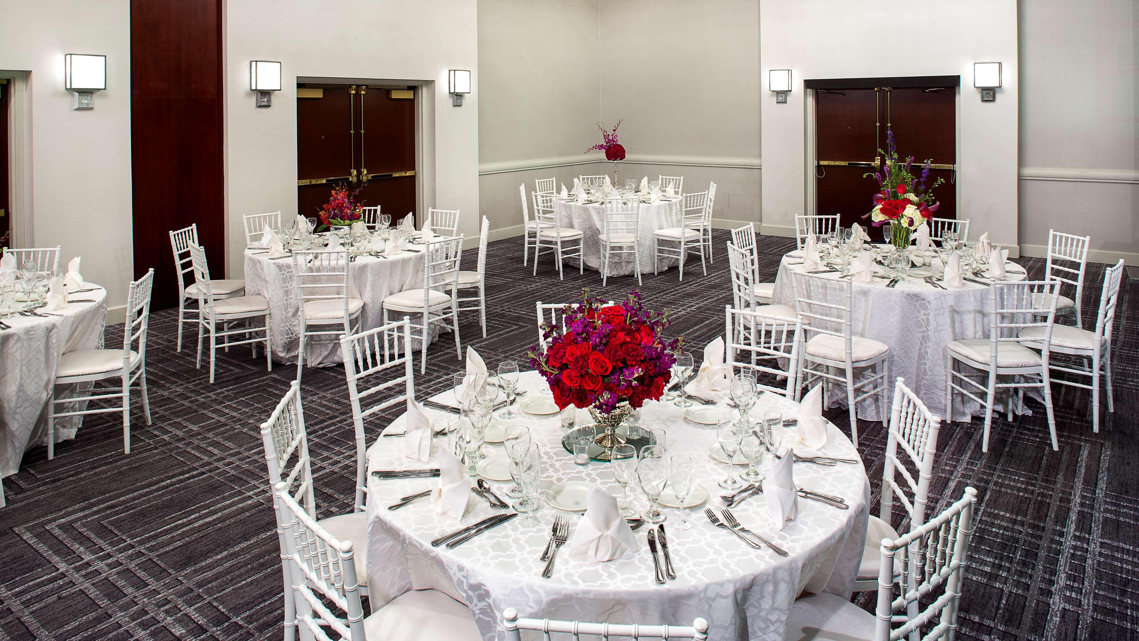 Hilton Fairfax by null
