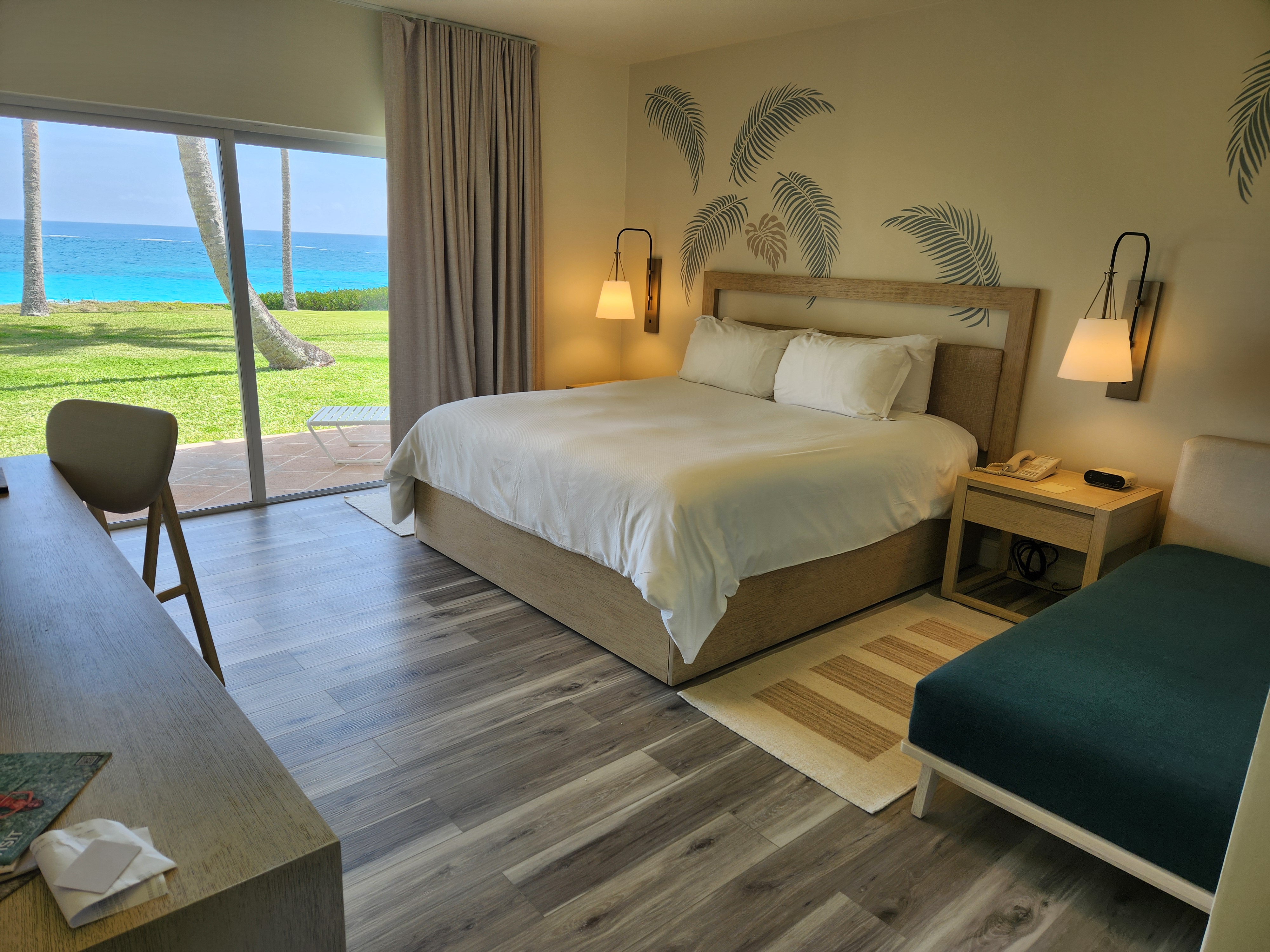 Coco Reef Resort Bermuda by null