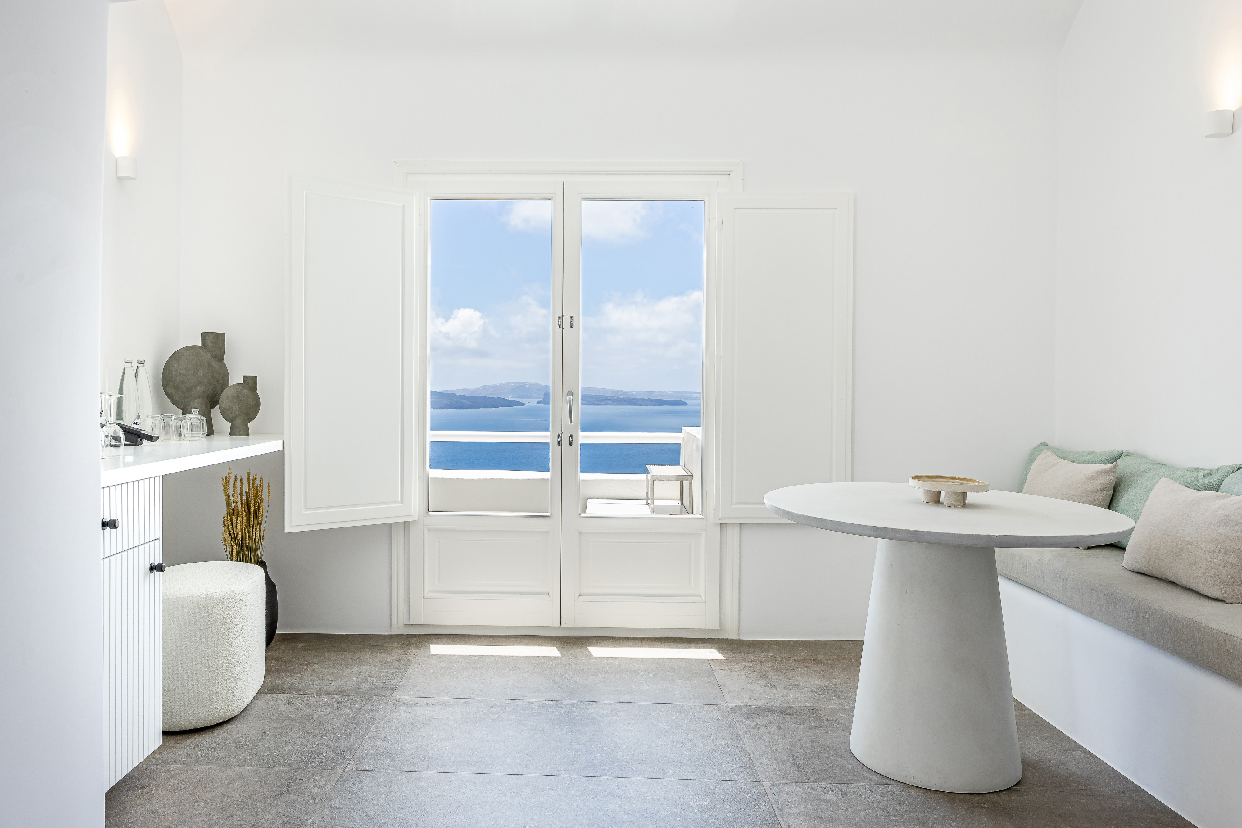 Canaves Oia Suites by null