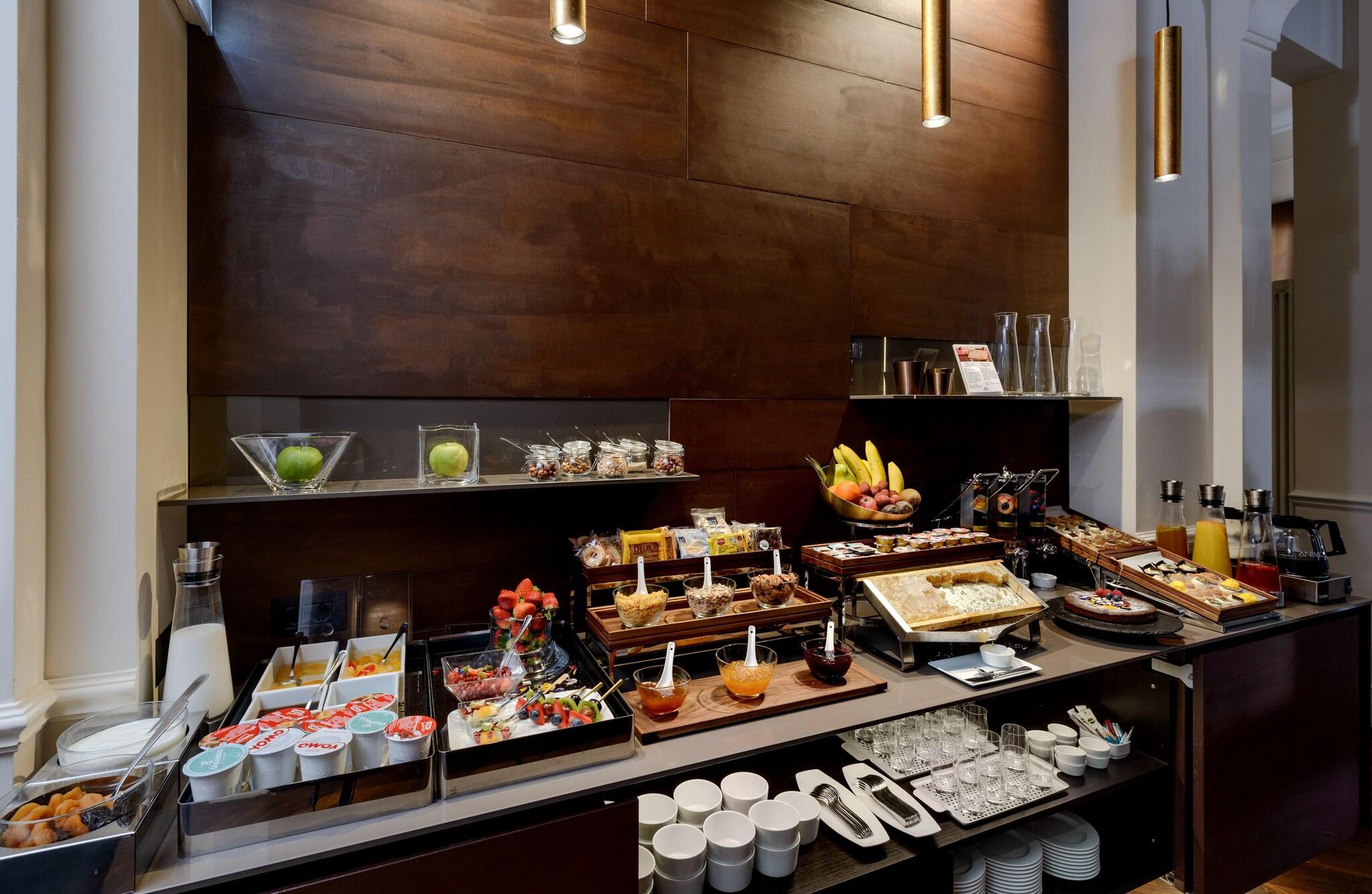 Hotel Metropolitan by null