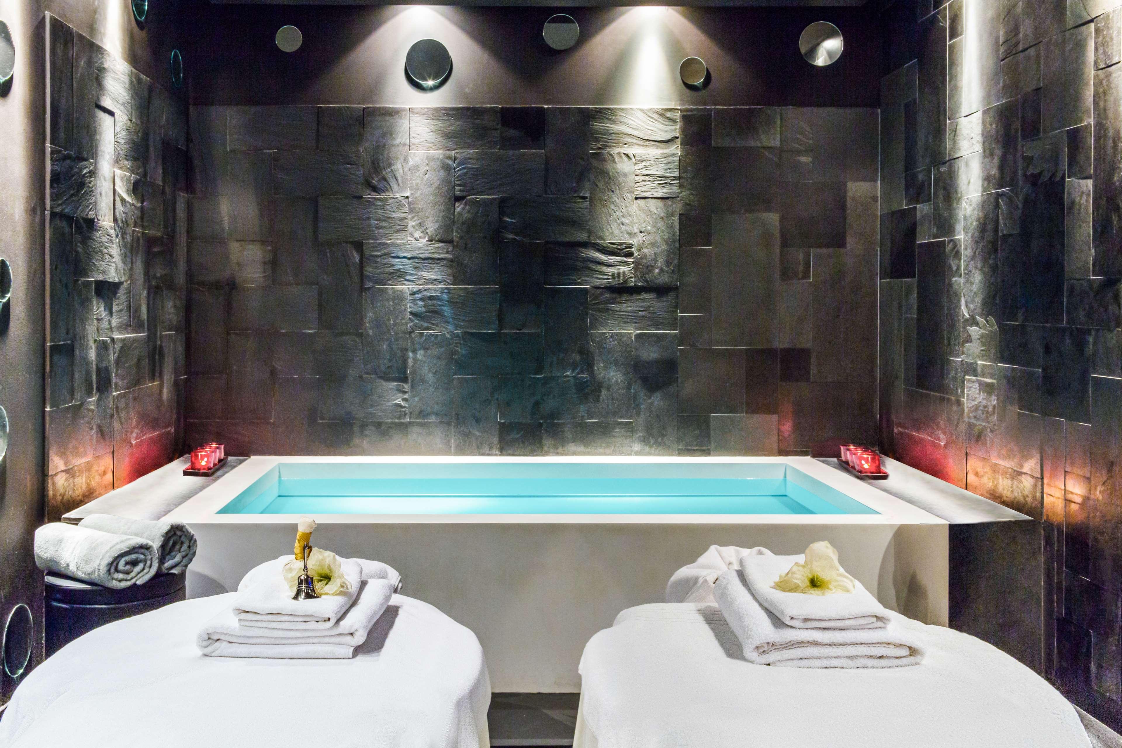 Anantara New York Palace Budapest Hotel by null