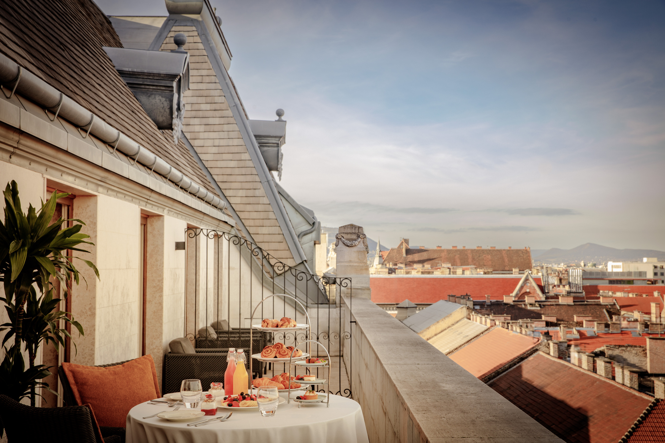 Anantara New York Palace Budapest Hotel by null