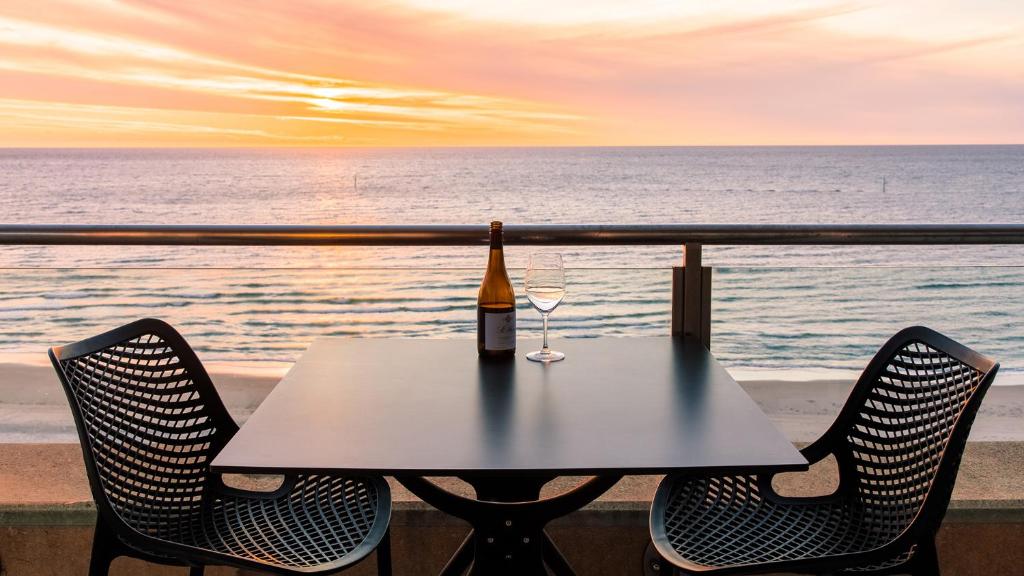 Oaks Glenelg Plaza Pier Suites by null