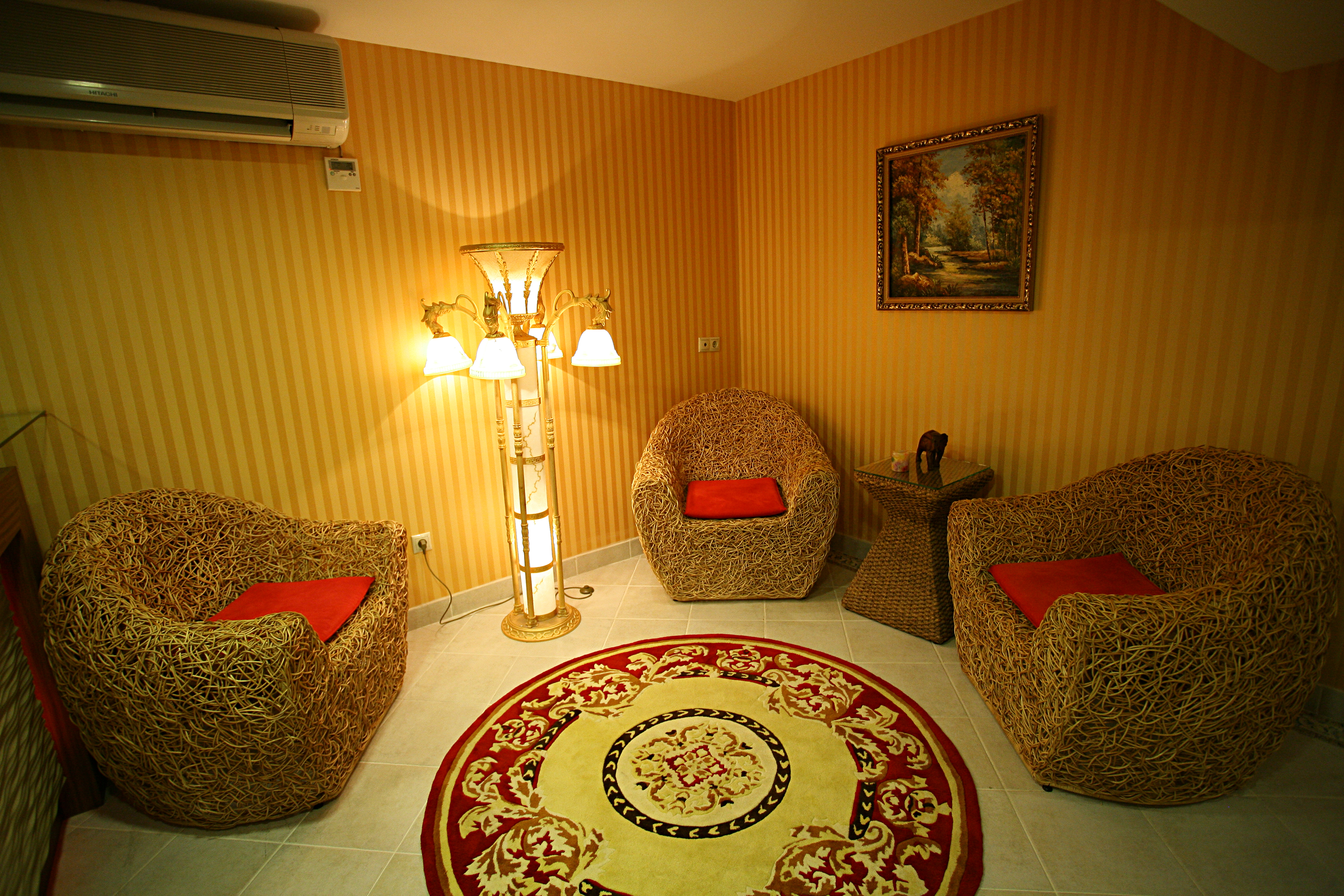 Latanya Palm Hotel