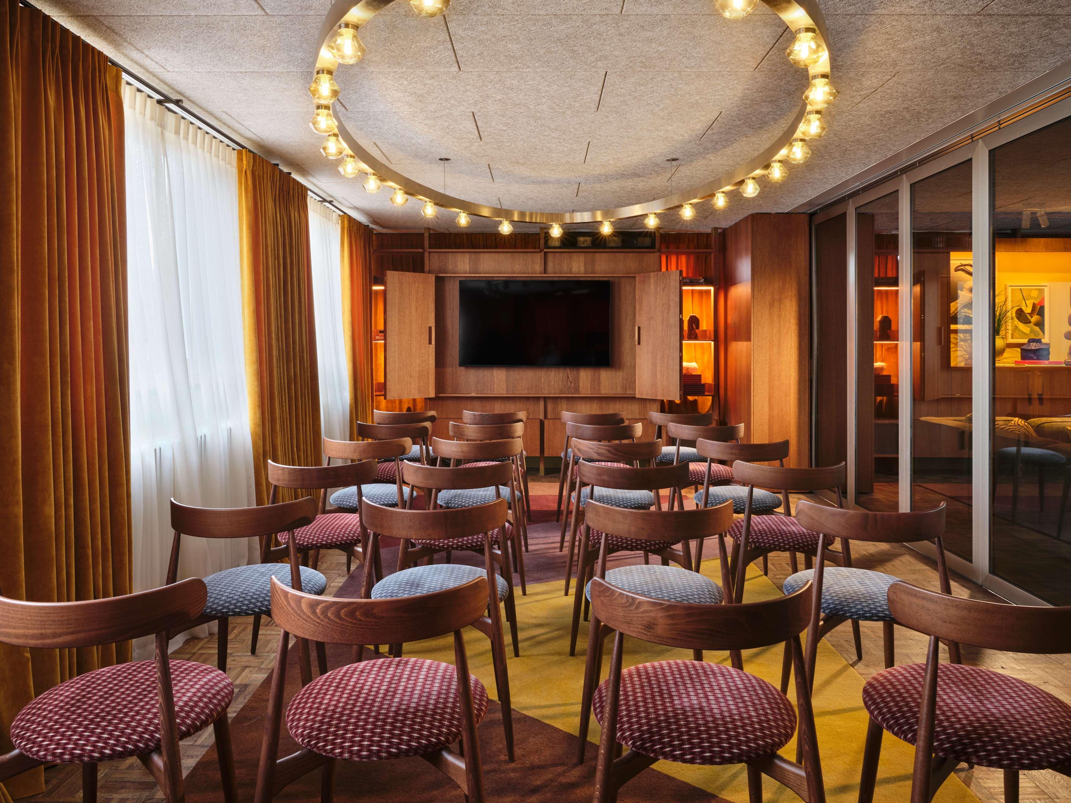 The Hoxton, Lloyd Amsterdam by null