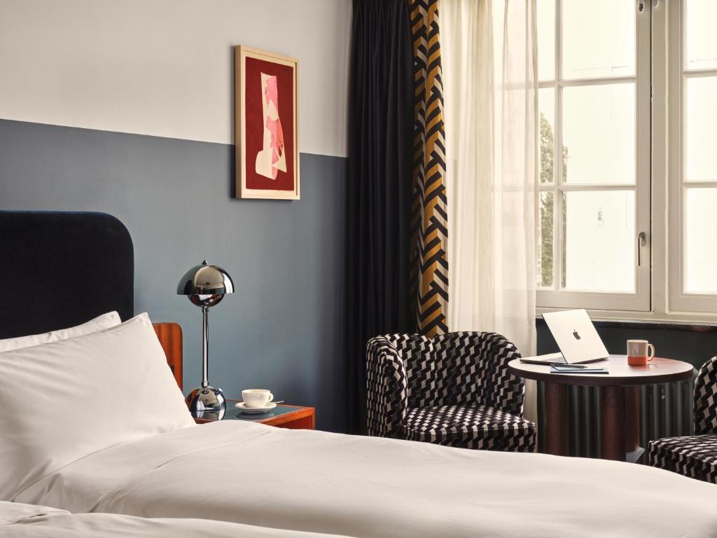The Hoxton, Lloyd Amsterdam by null