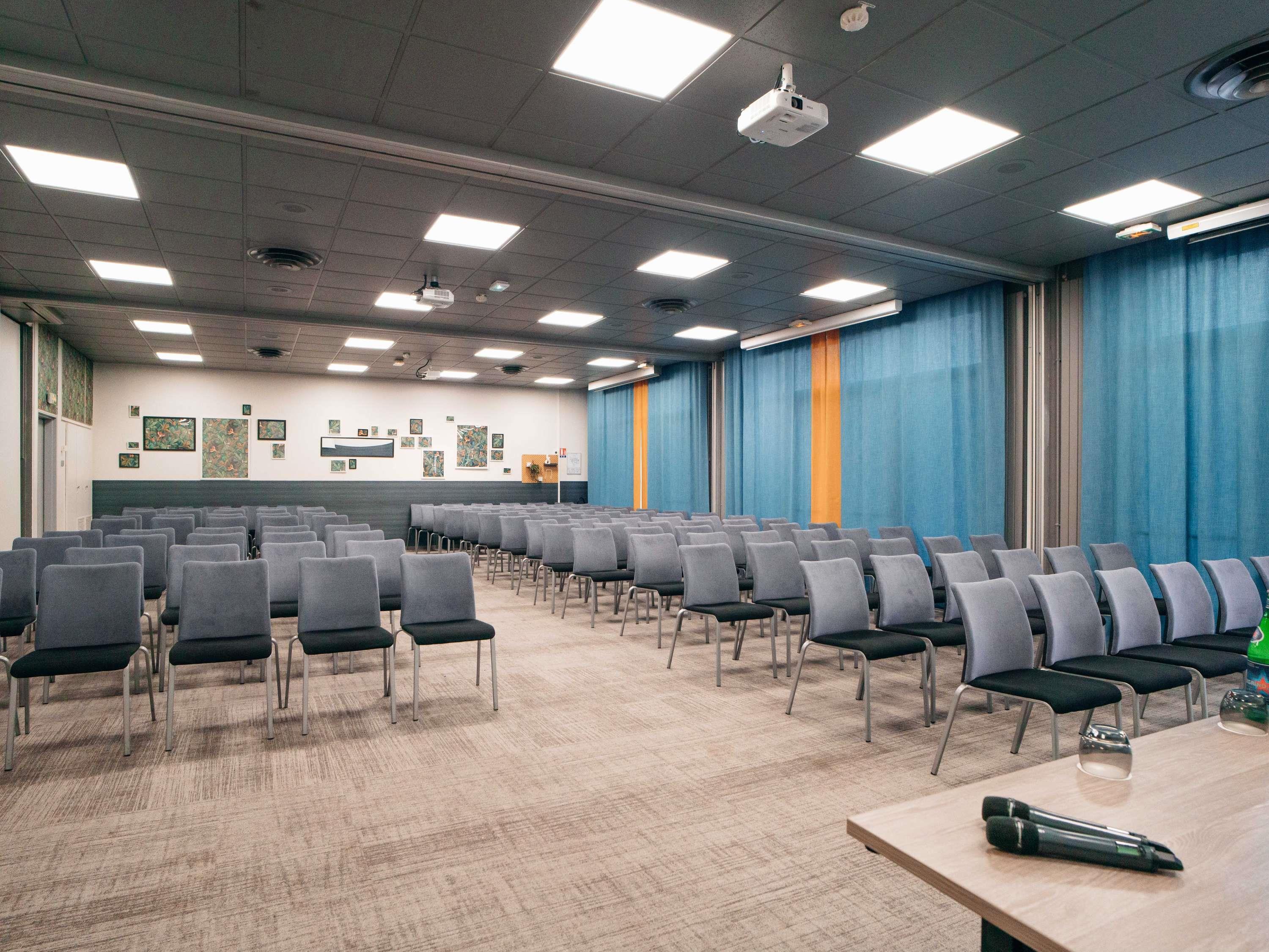 Hôtel Mercure Paris Val de Fontenay - photo