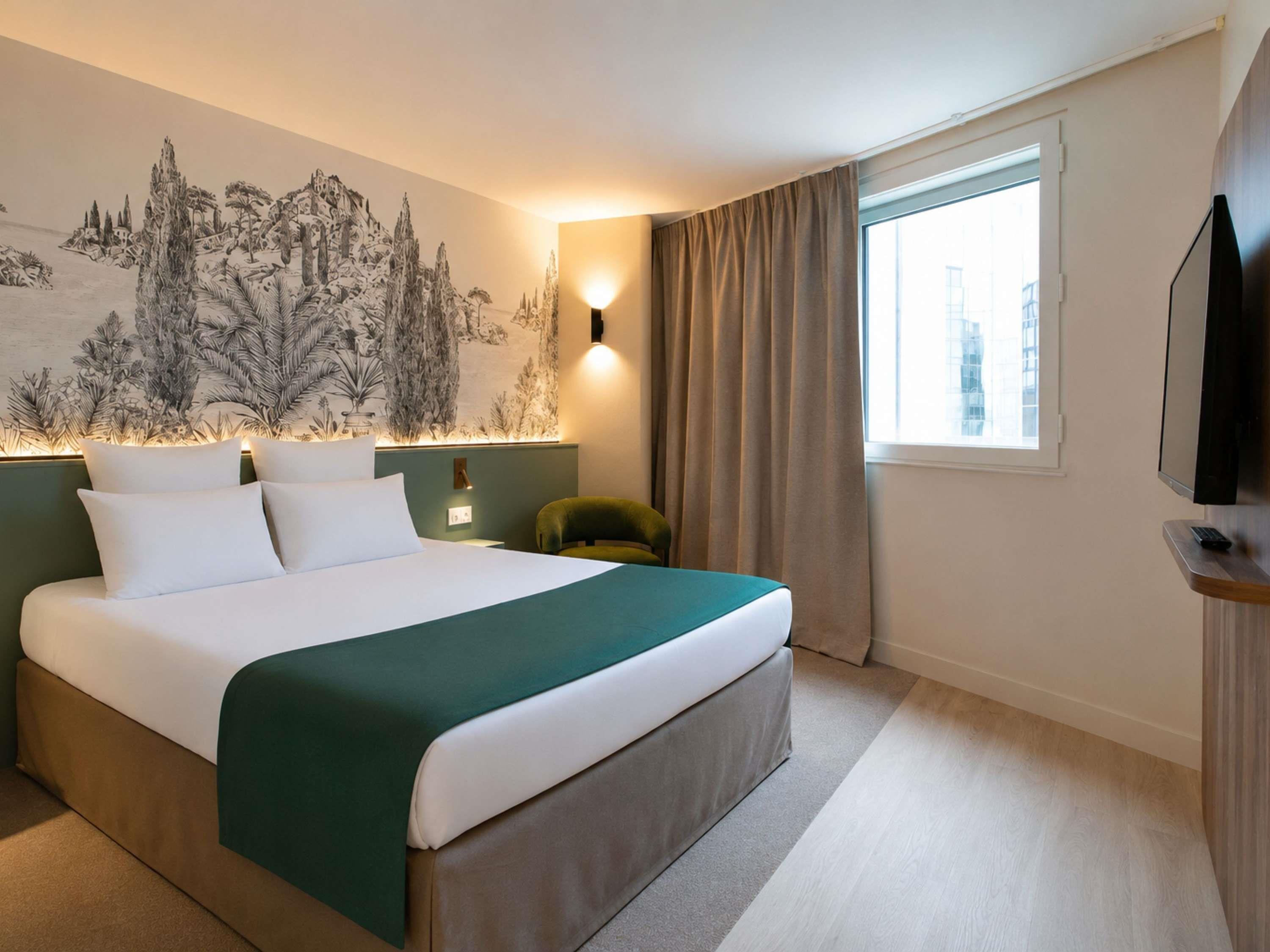 Mercure Paris Val De Fontenay