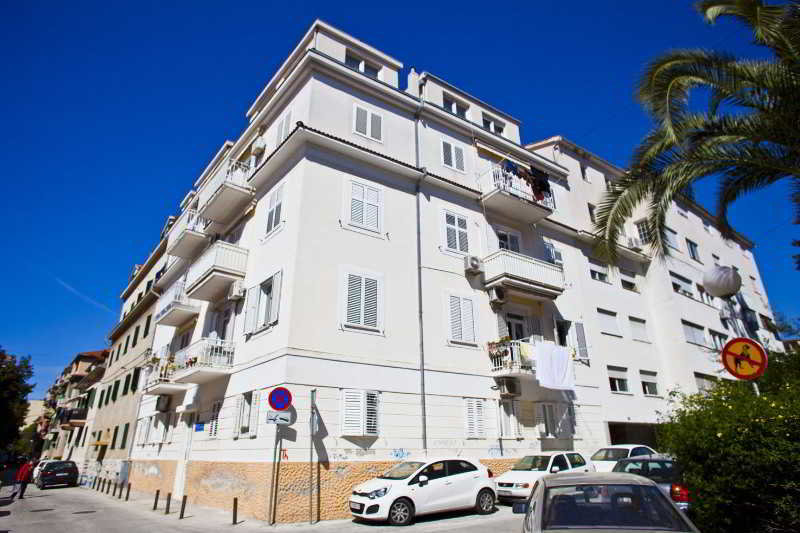 Split Apartments - Peric - Poză