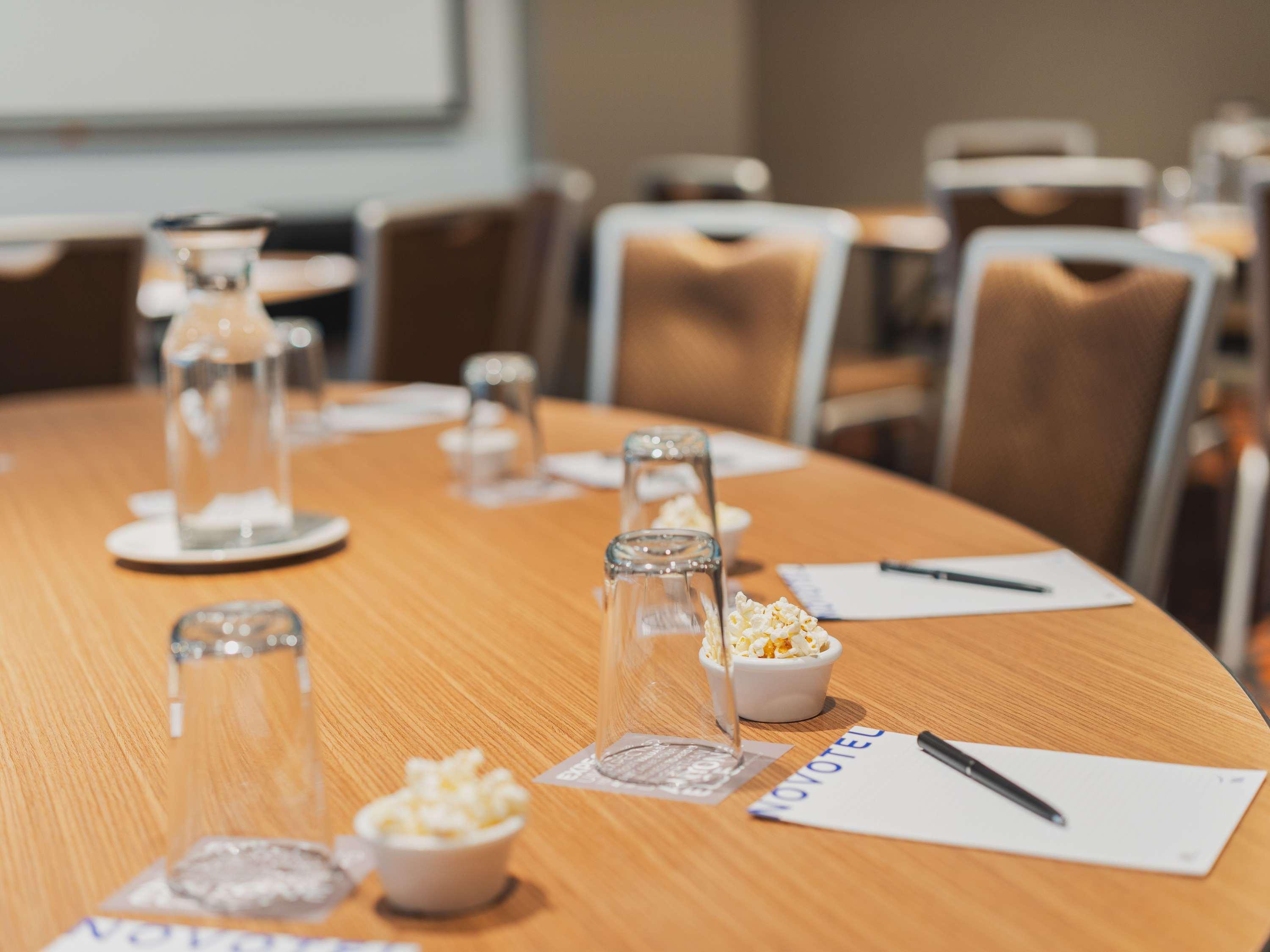 Novotel Canberra by null