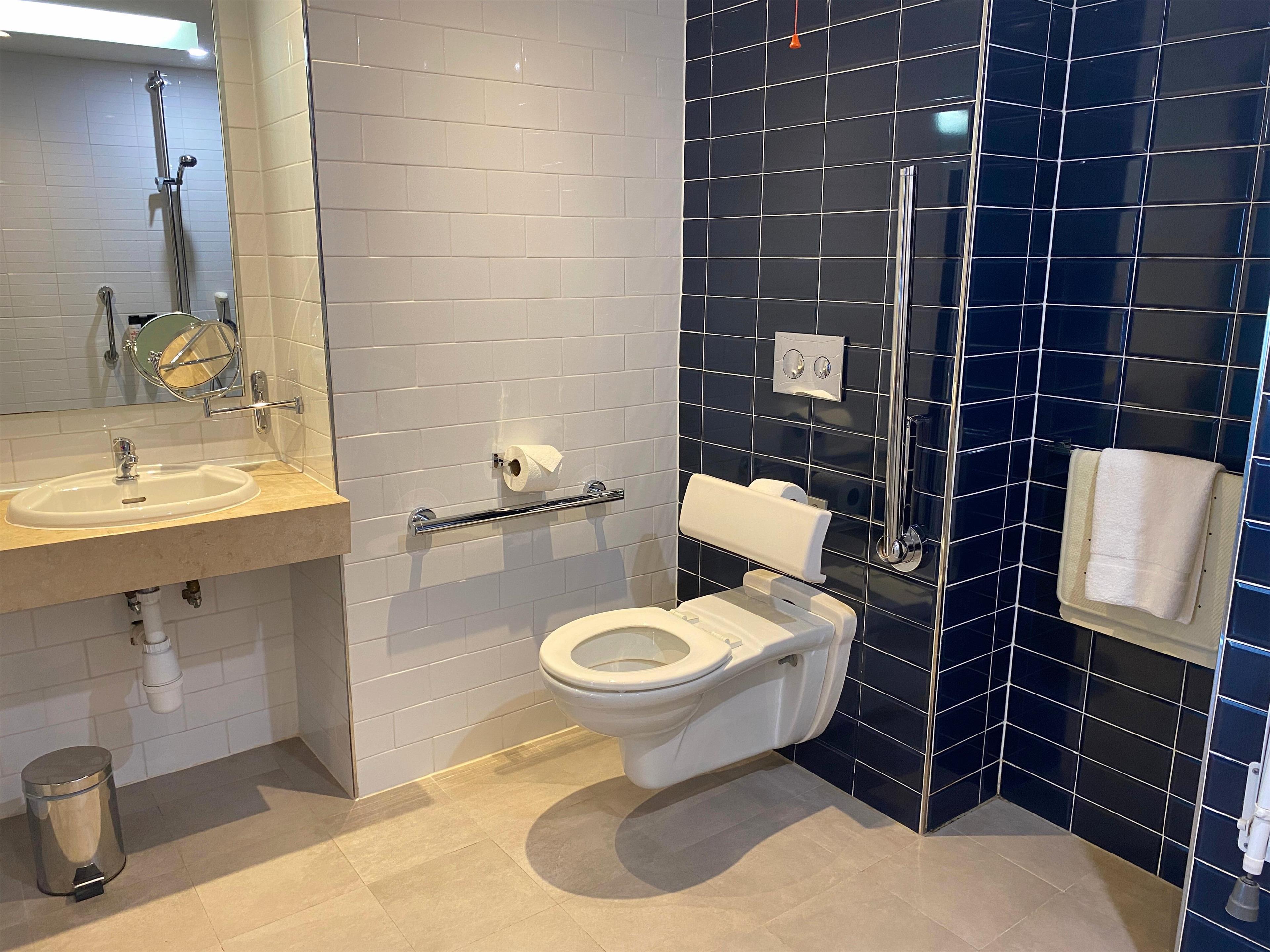 Absolute Hotel Limerick by null