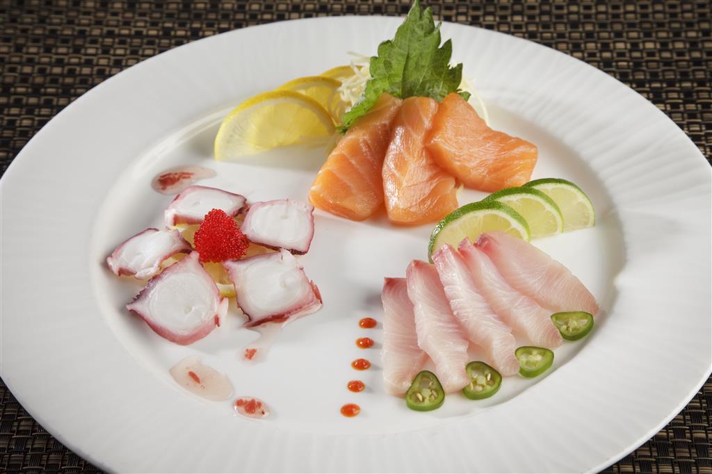 The Westin Monache Resort, Mammoth by null