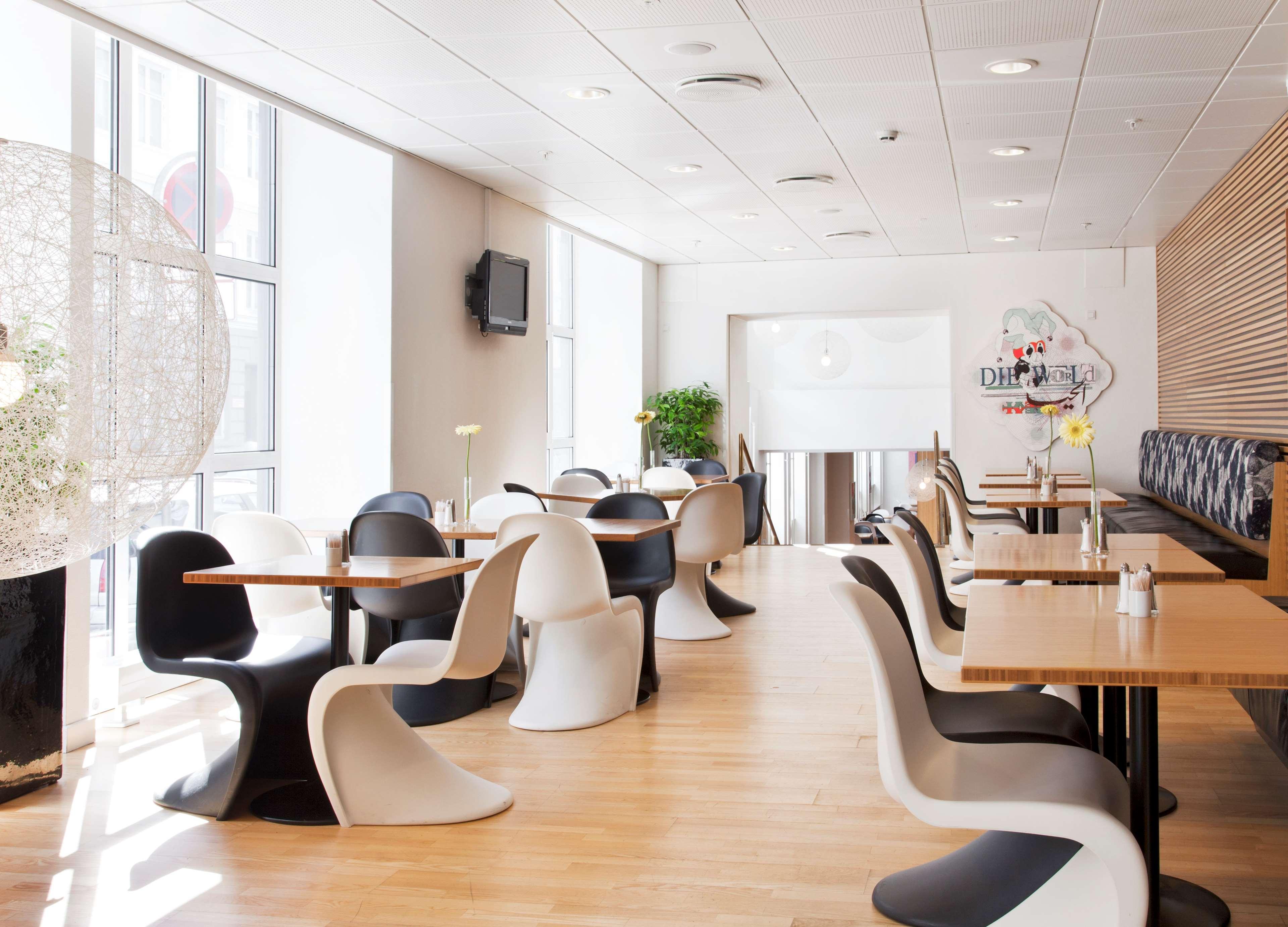 Scandic Webers by null