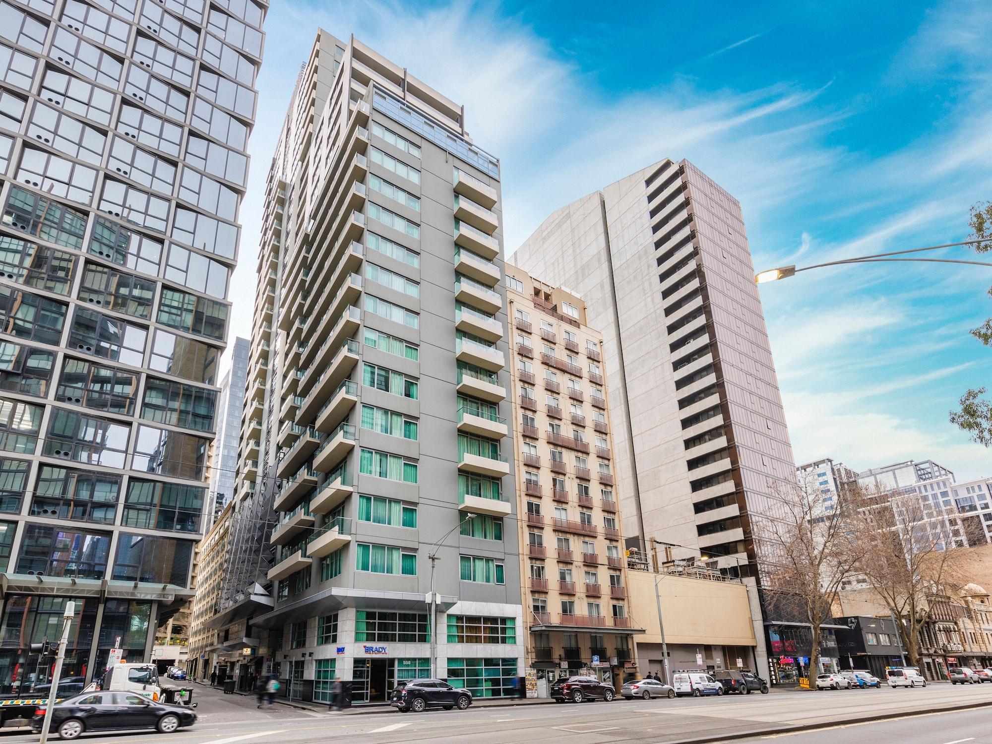 Brady Apartment Hotel Flinders Street