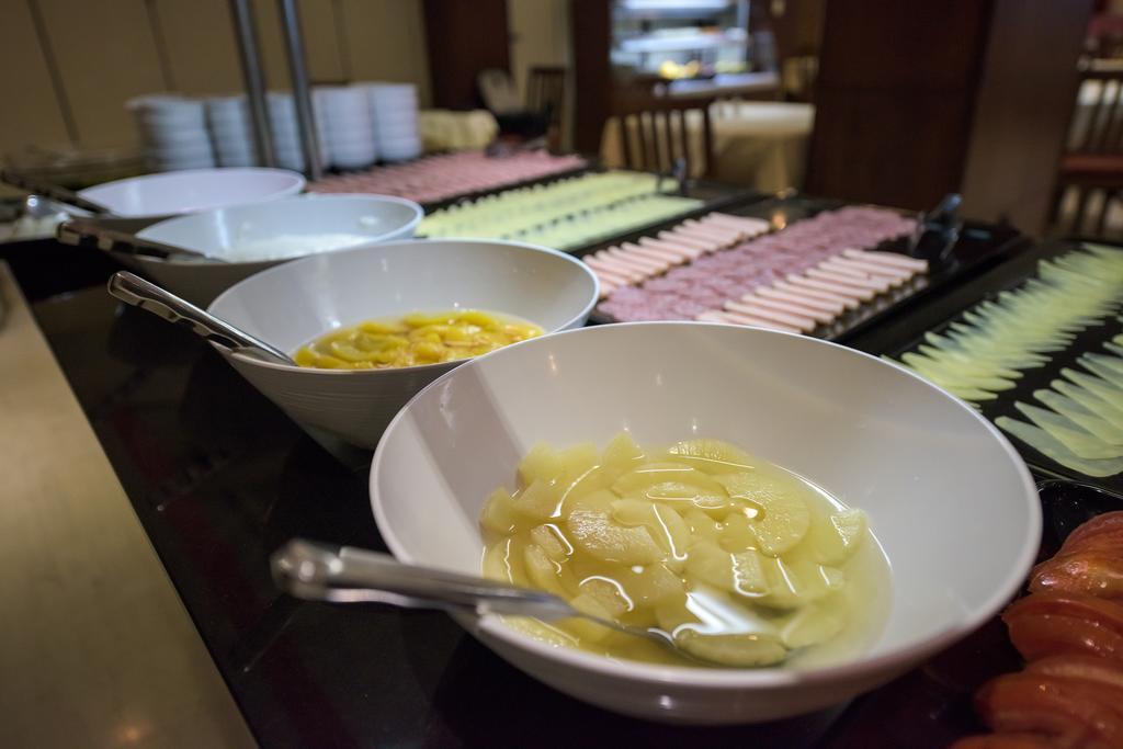 Manousos City Hotel - фото