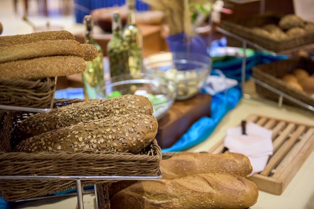 Manousos City Hotel - фото