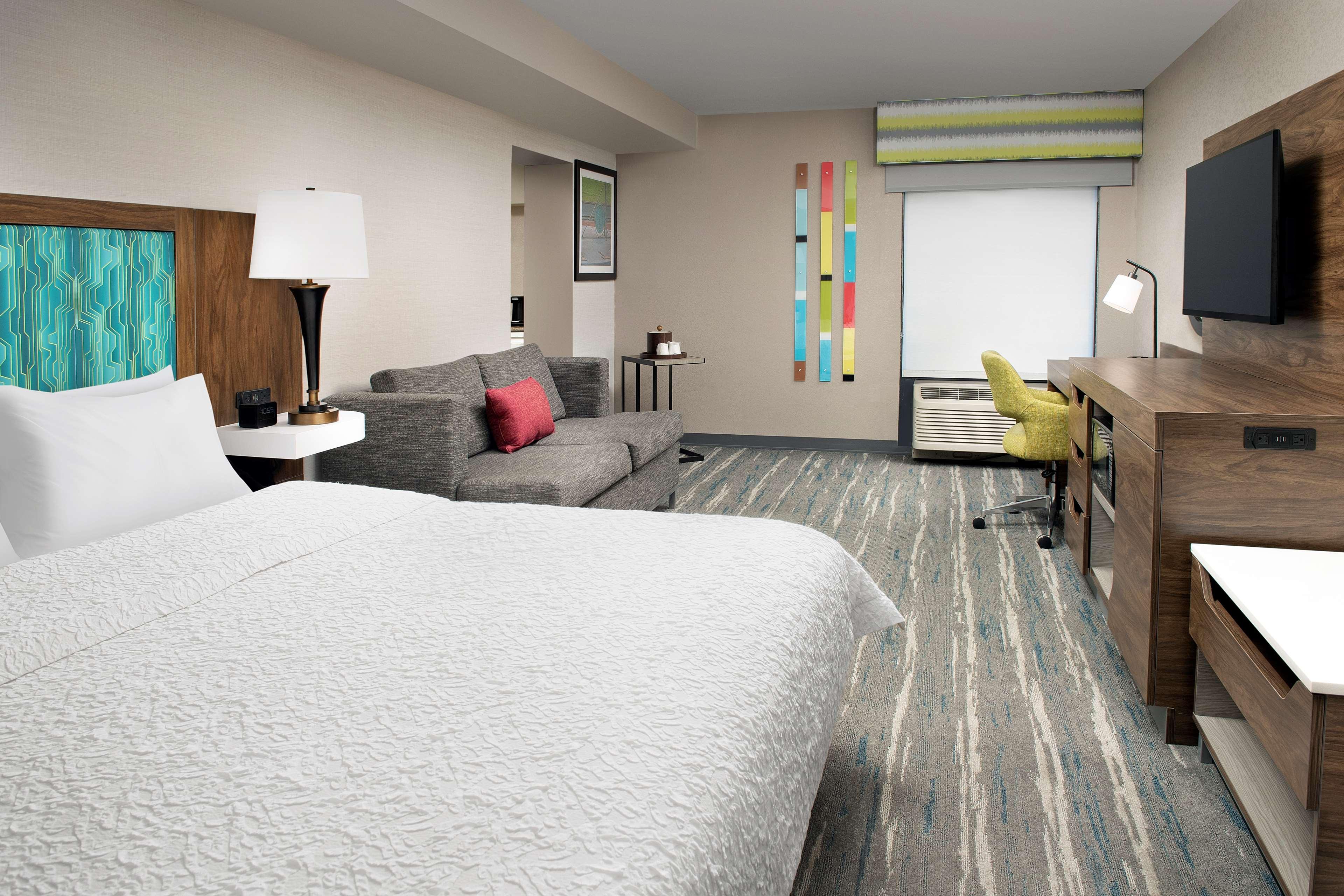 Hampton Inn College Park