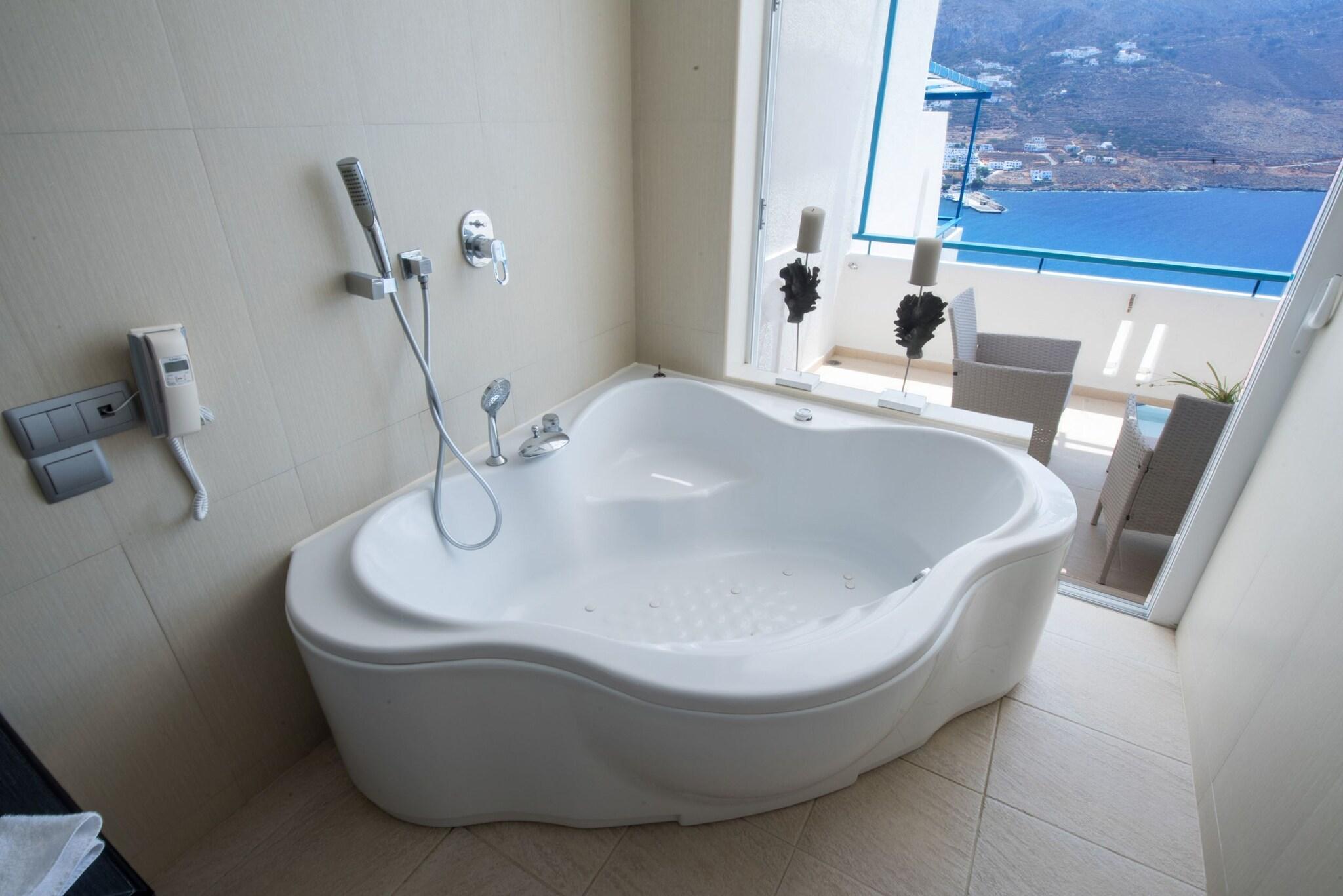 Aegialis Hotel & Spa by null