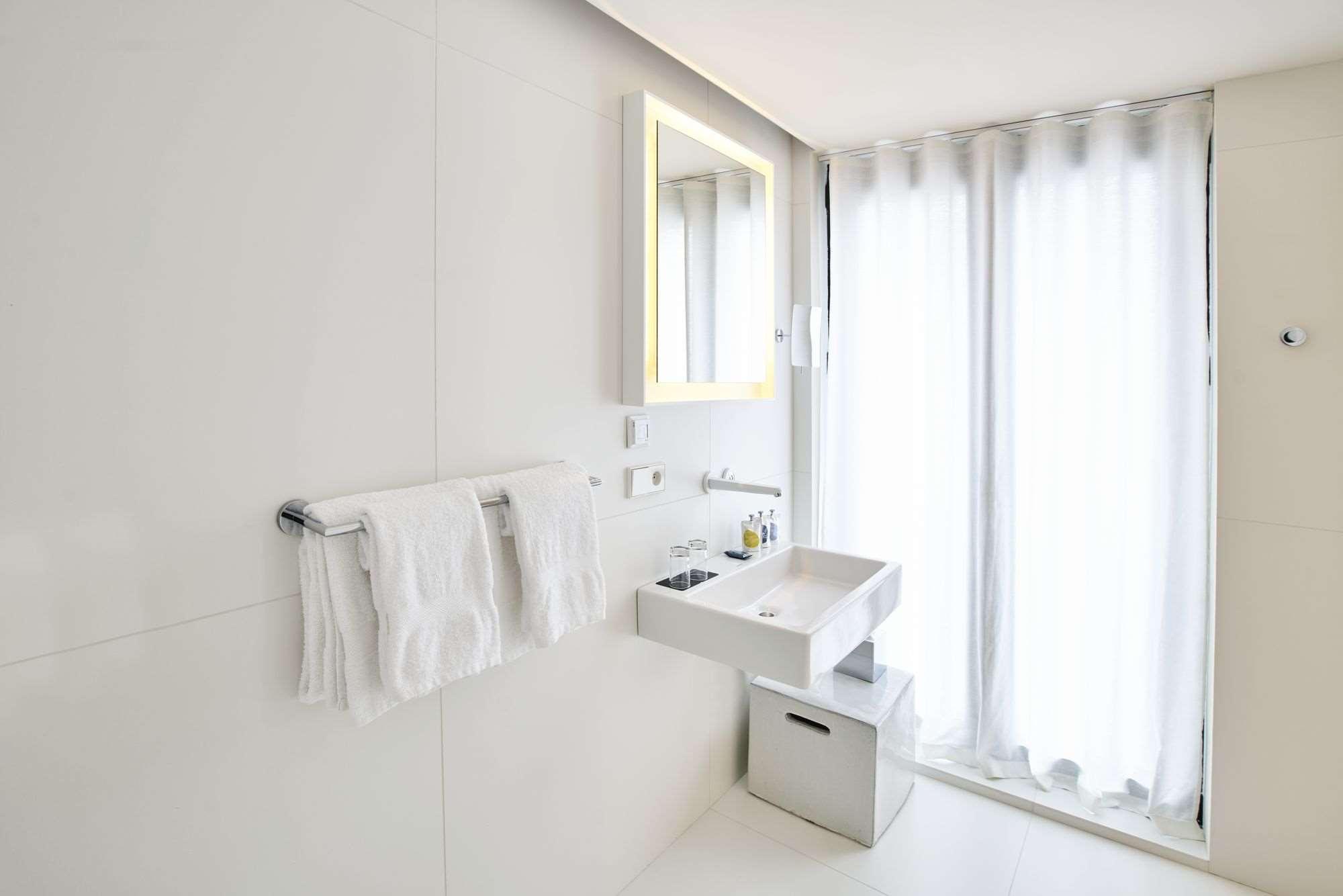 9Hotel Sablon by null