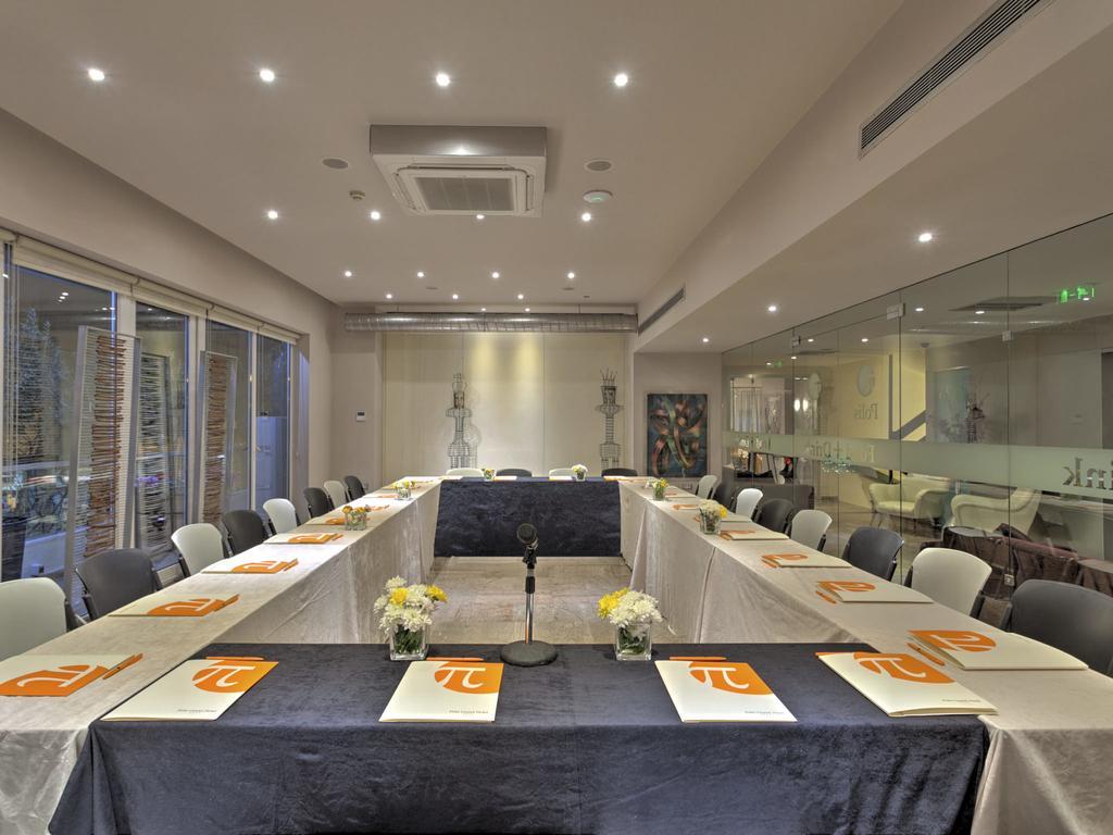 Polis Grand Hotel - photo