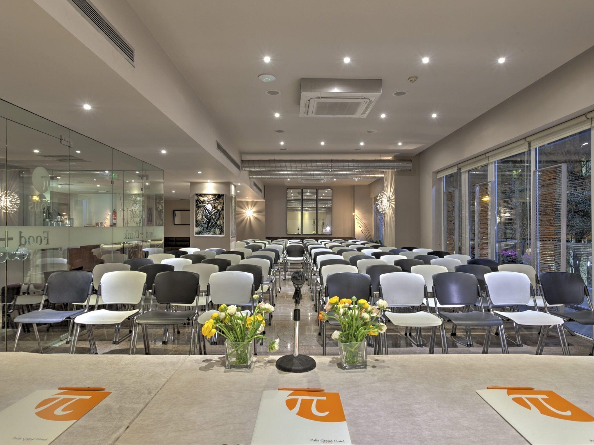 Polis Grand Hotel - photo