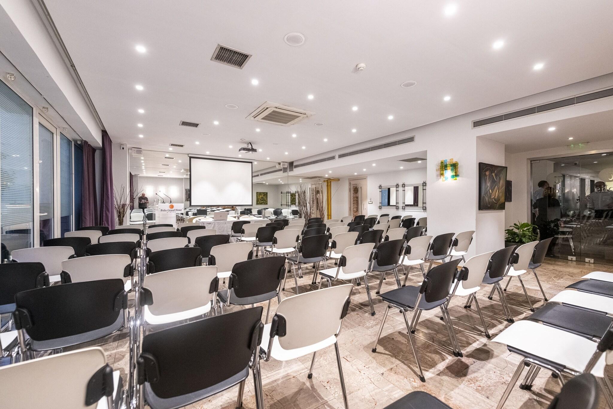 Polis Grand Hotel - photo