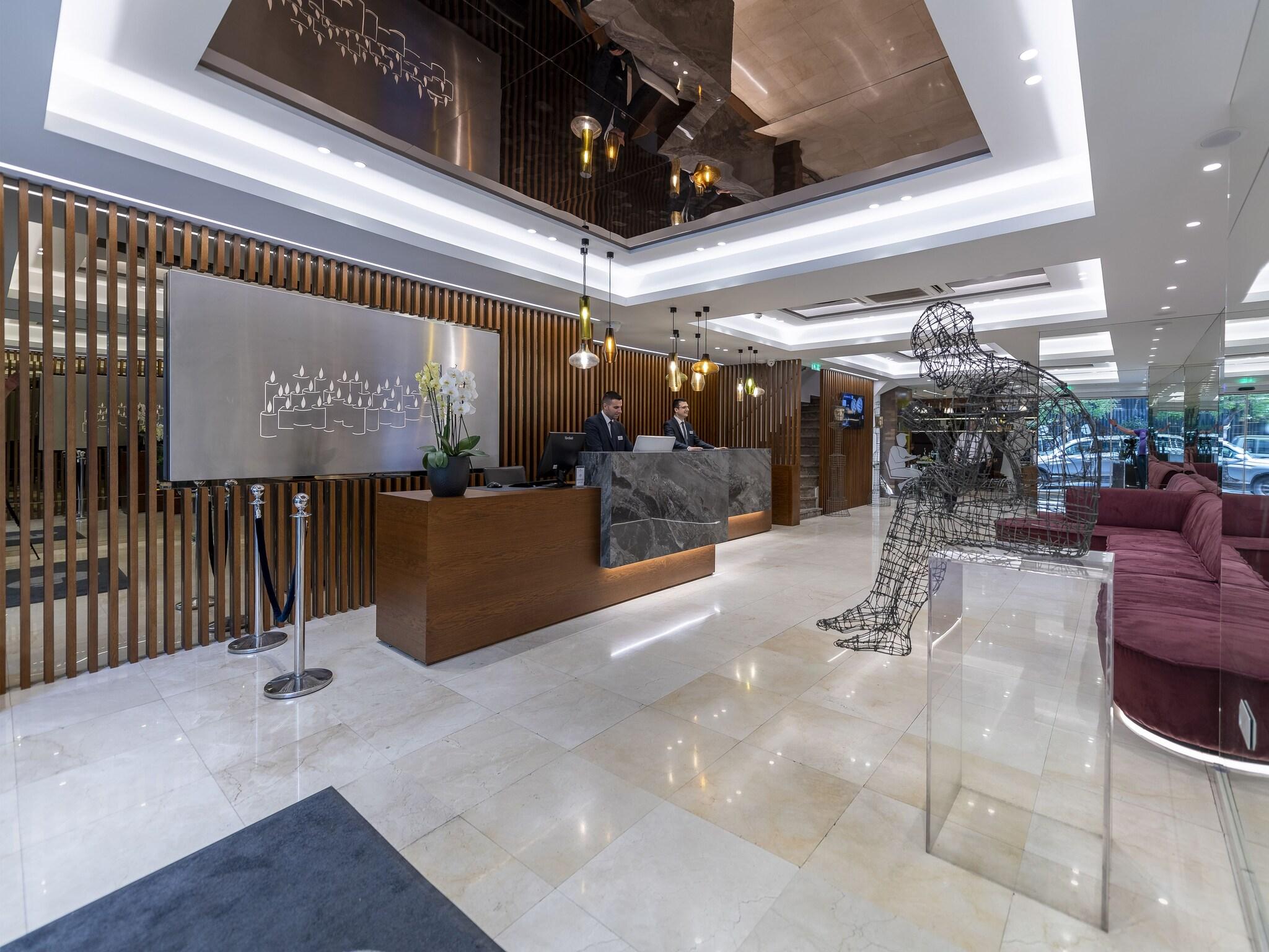 Polis Grand Hotel - photo