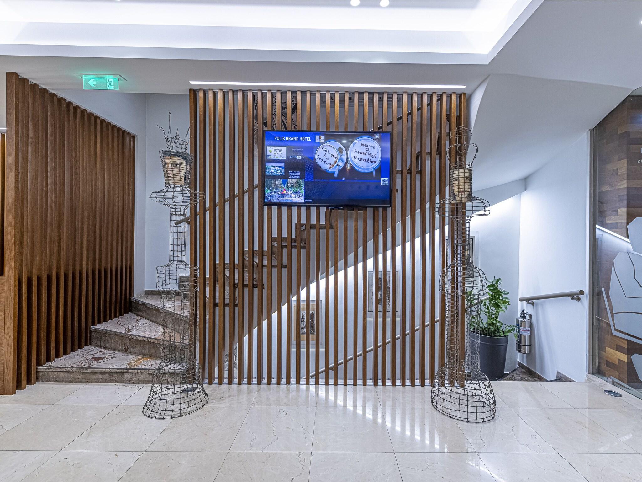 Polis Grand Hotel - photo