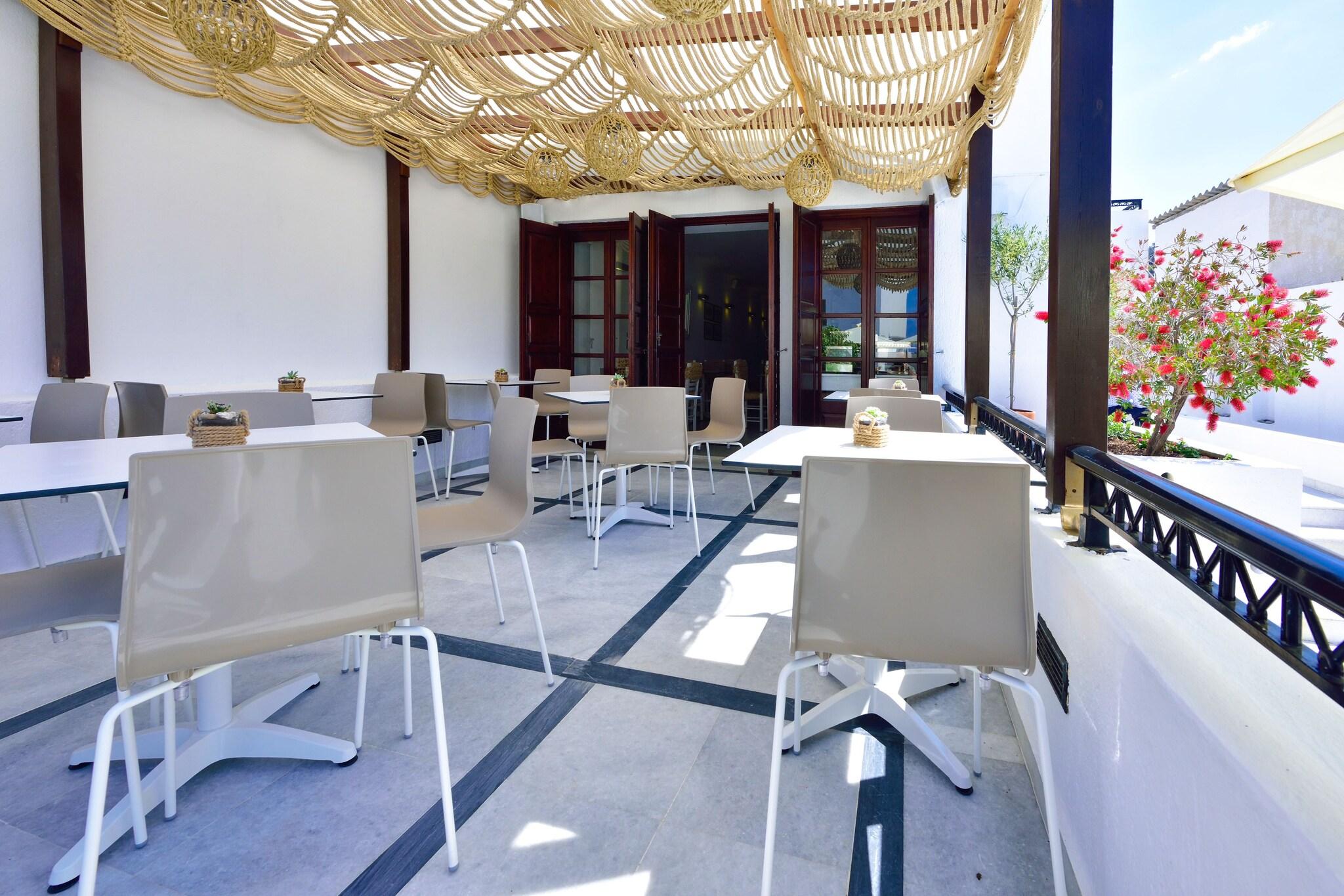 Kalidon Beach Hotel by null