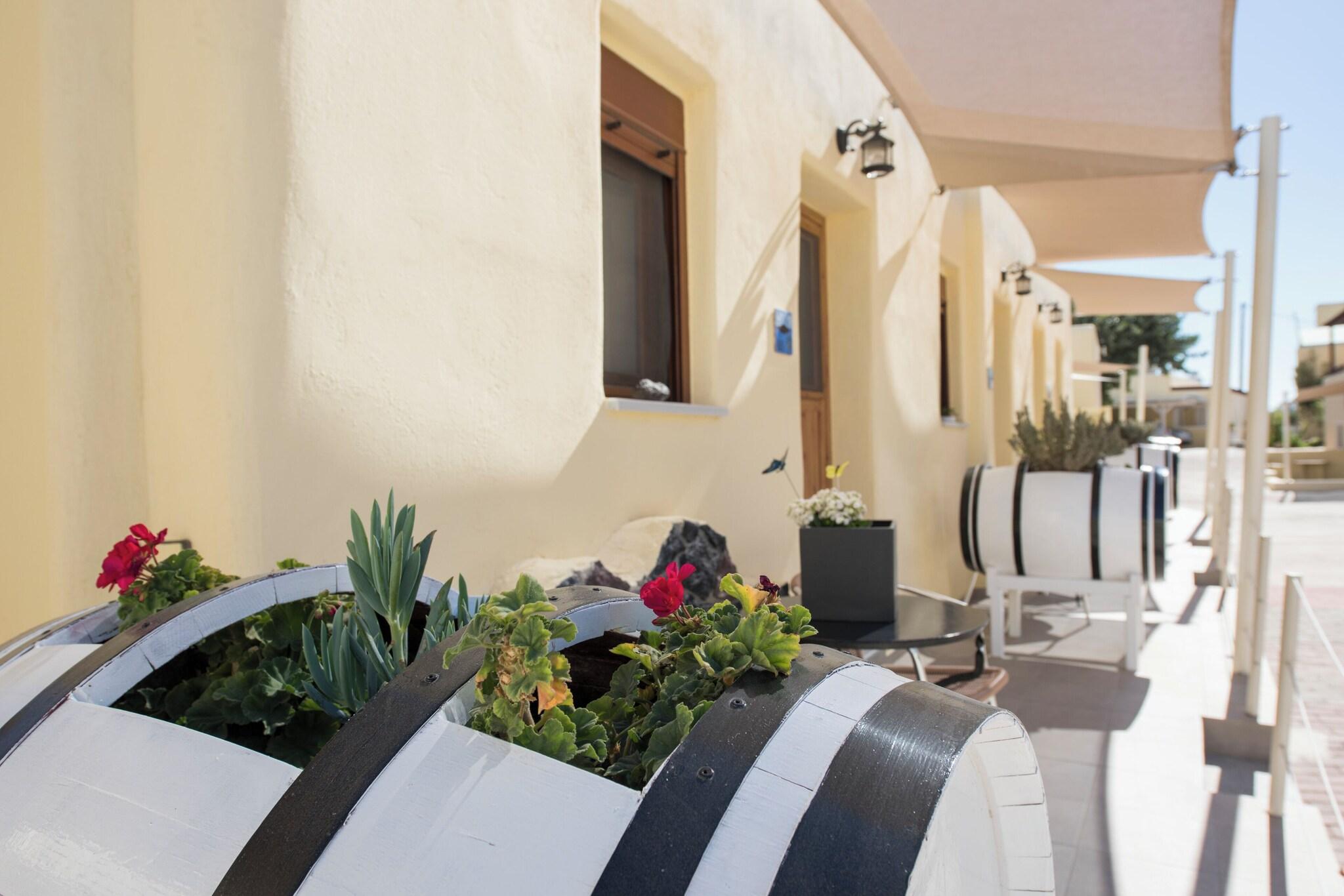 Smaragdi Hotel