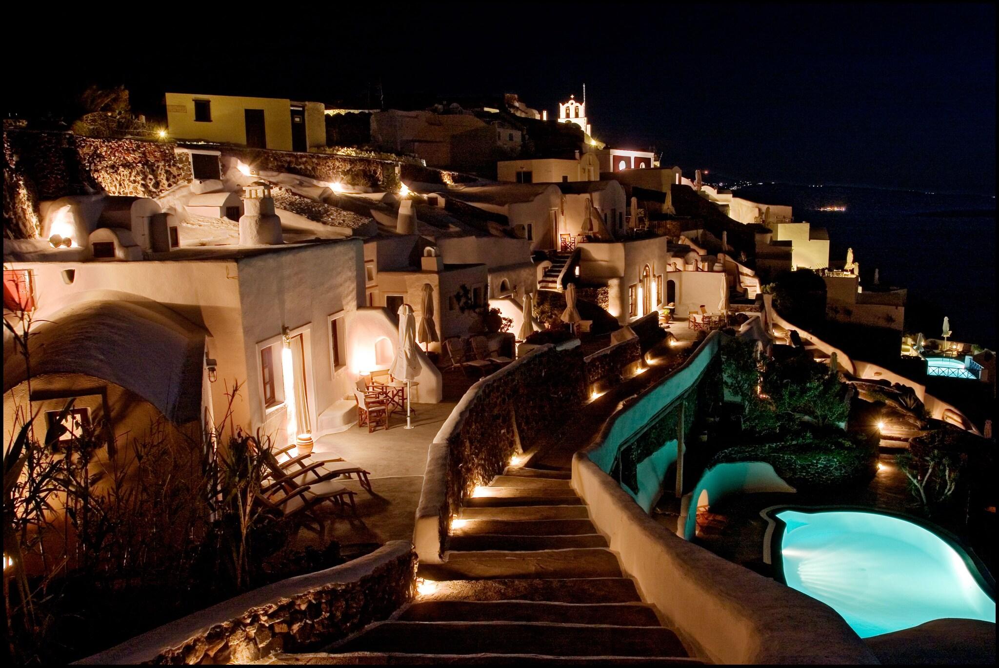 Perivolas Hotel by null