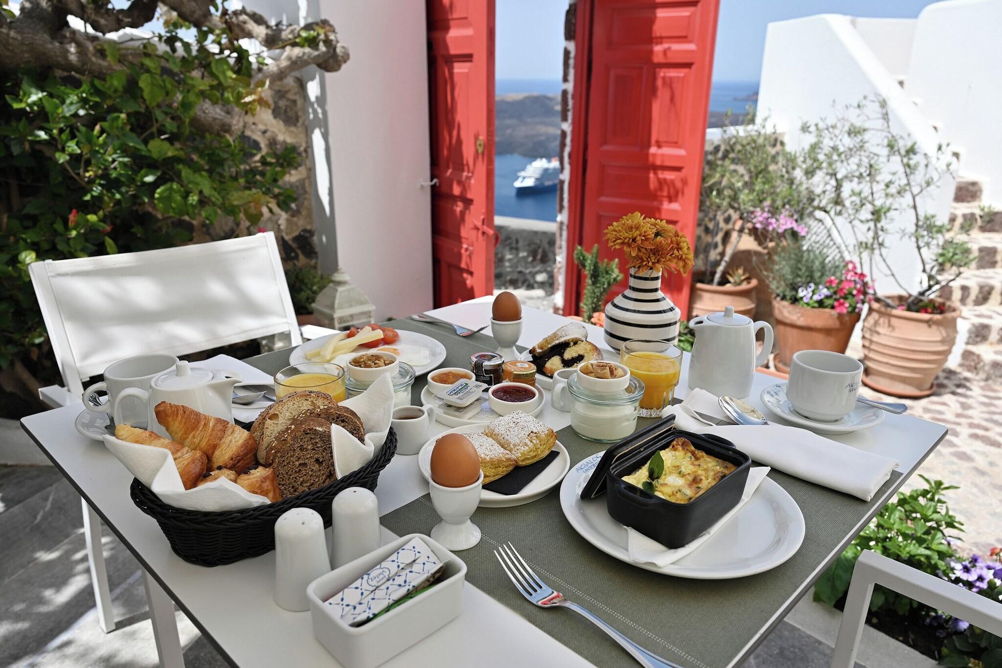 Aigialos Hotel Santorini by null
