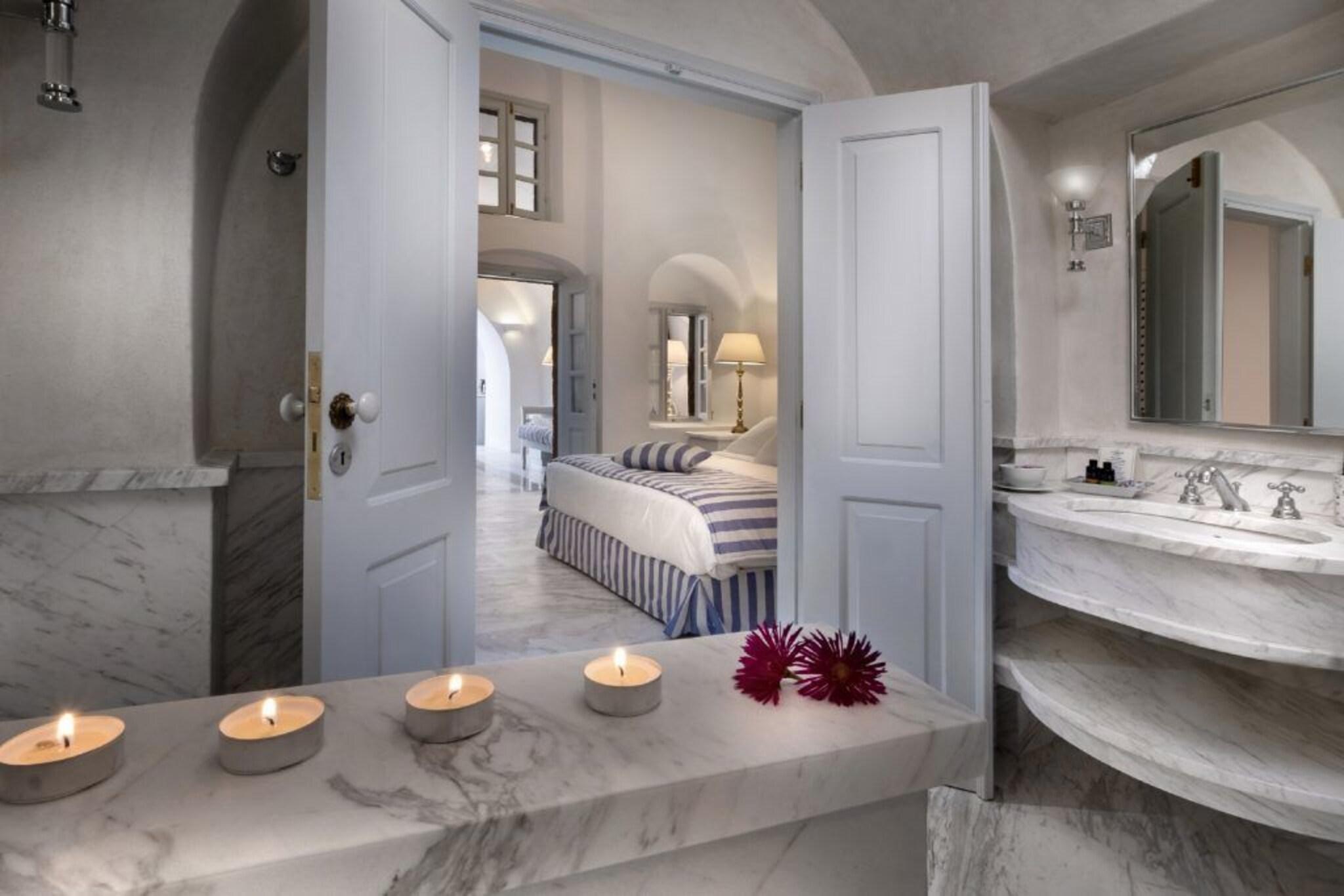 Aigialos Hotel Santorini by null