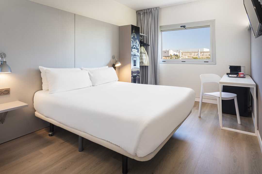 Double room, plus