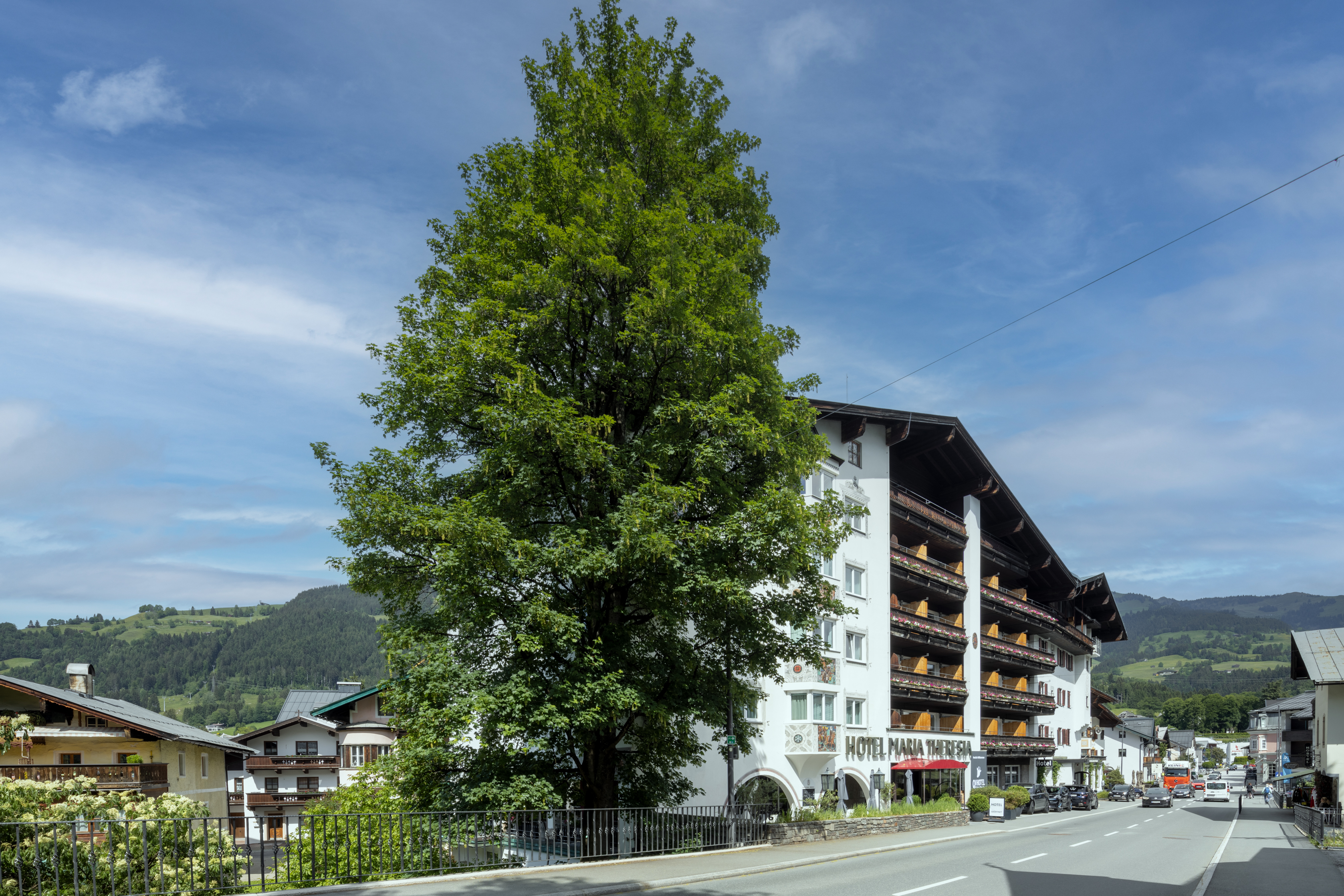 Q! Hotel Maria Theresia Kitzbühel by null