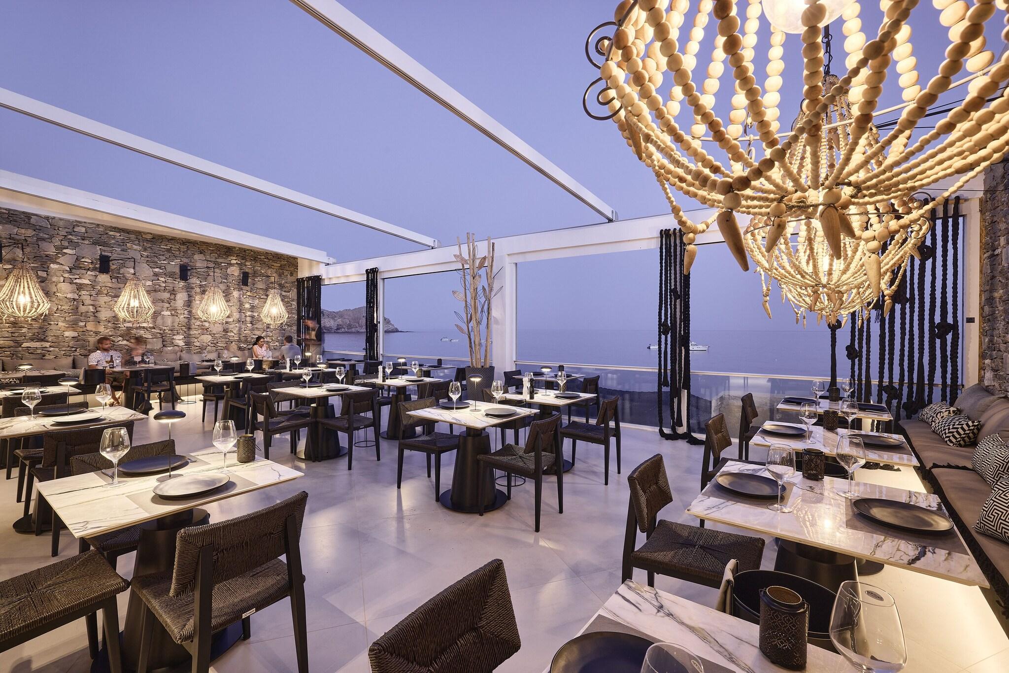 Artemis Seaside Resort by null